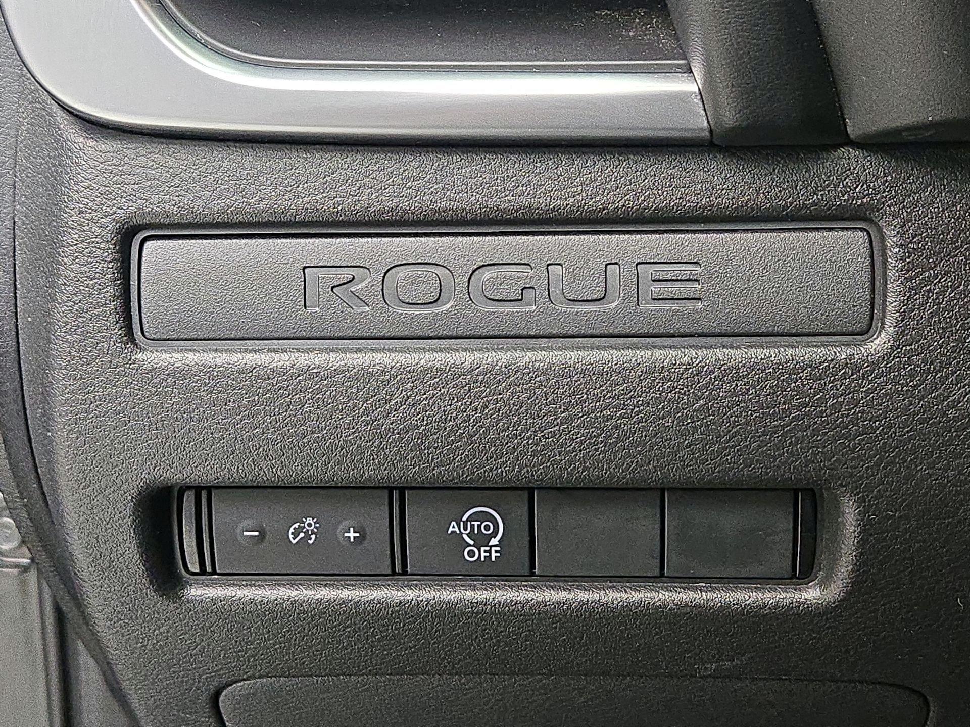 Thumbnail: 2023 Nissan Rogue - 13