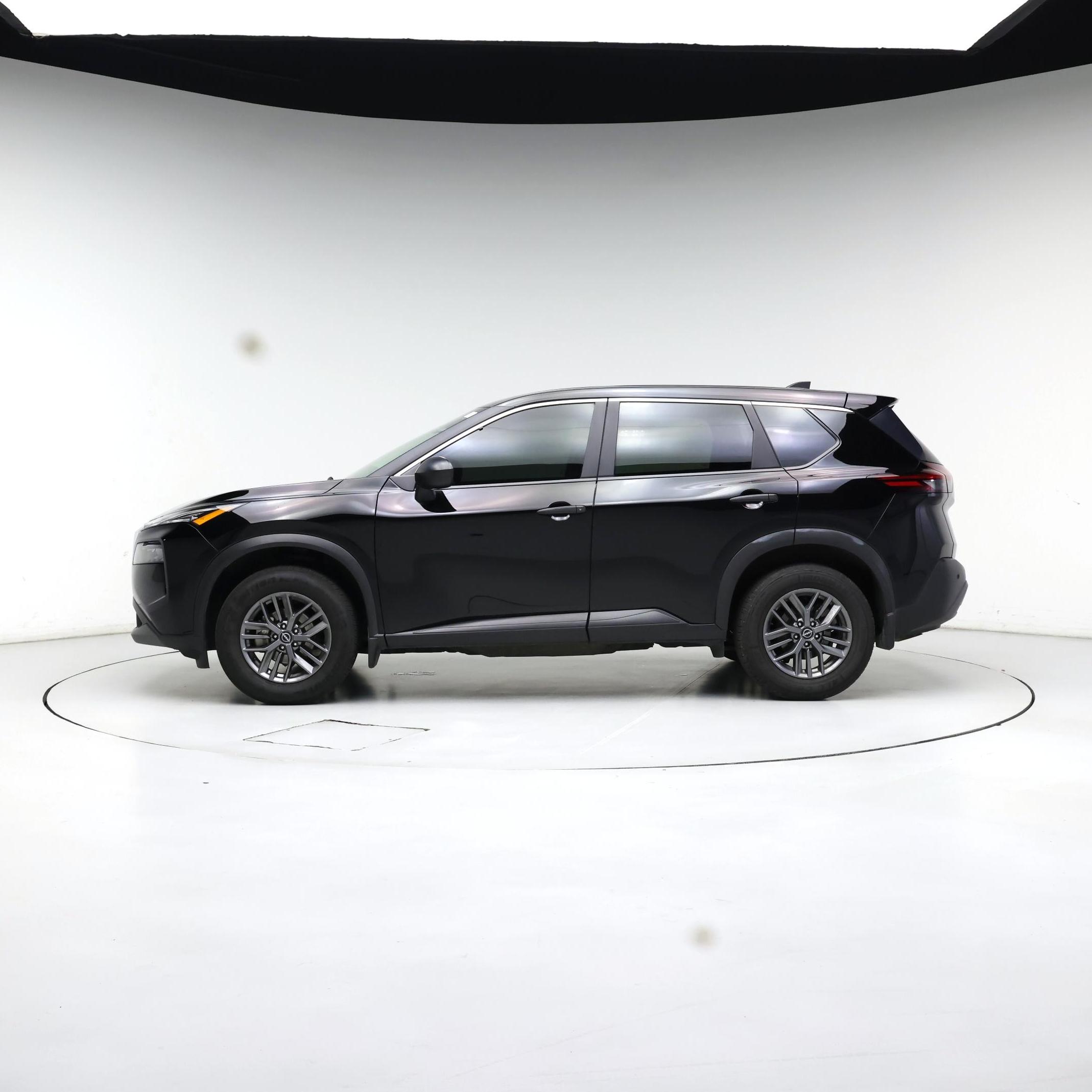 Thumbnail: 2023 Nissan Rogue - 3