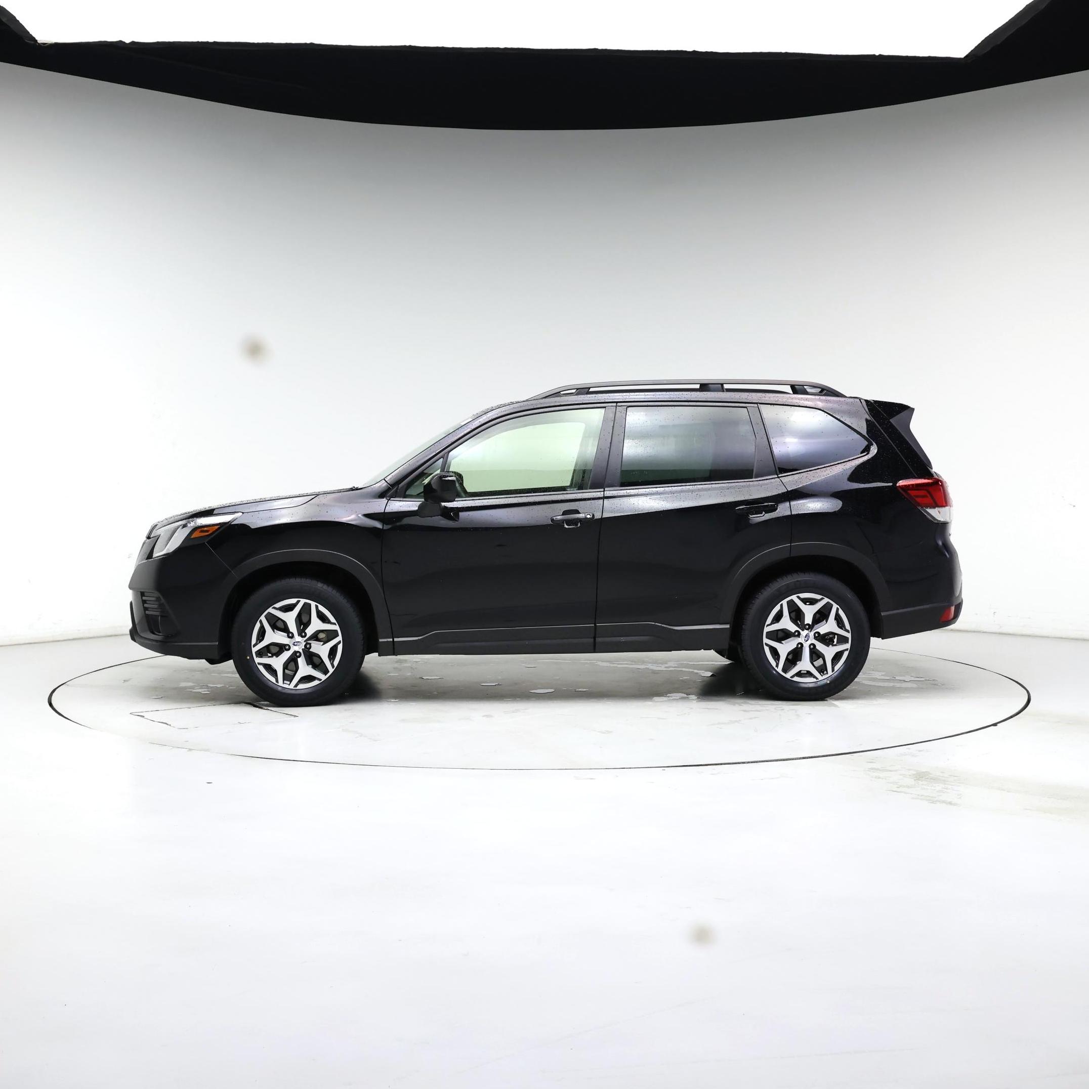 Thumbnail: 2023 Subaru Forester - 3