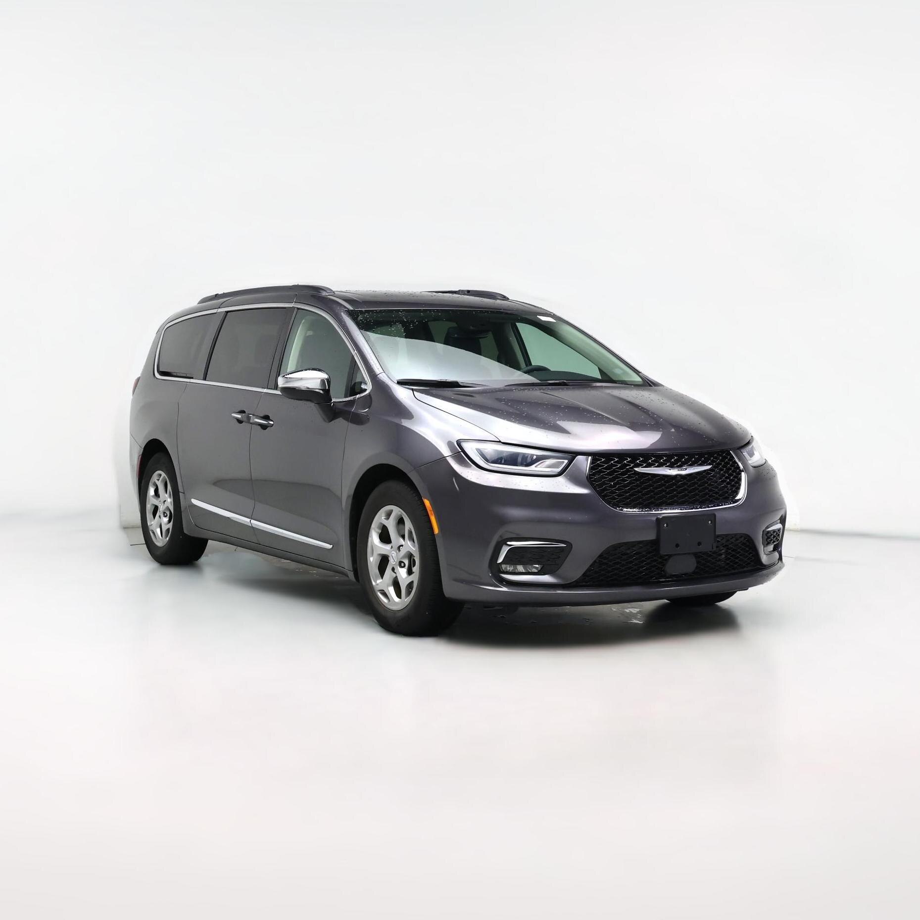 Thumbnail: 2023 Chrysler Pacifica - 1