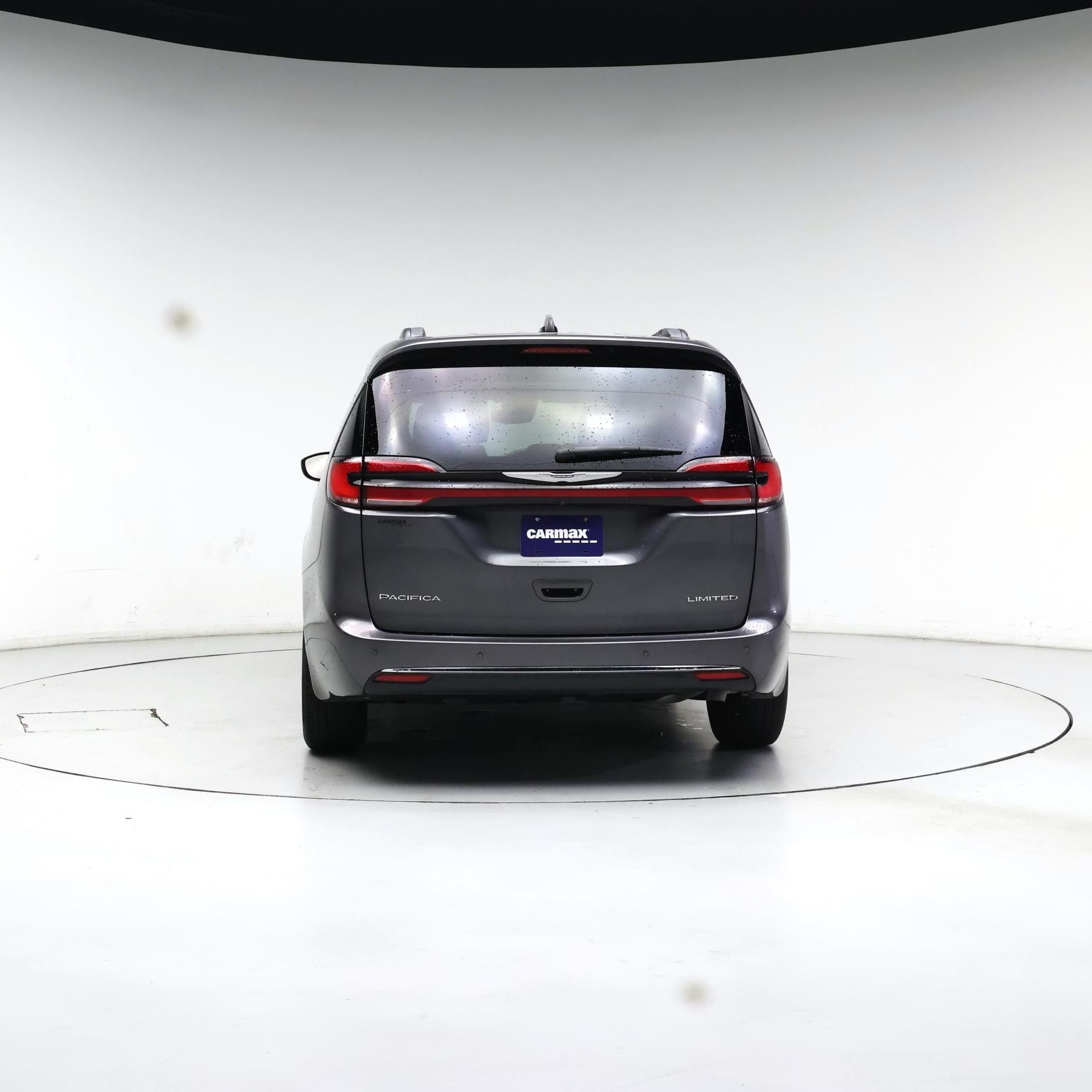 Thumbnail: 2023 Chrysler Pacifica - 6