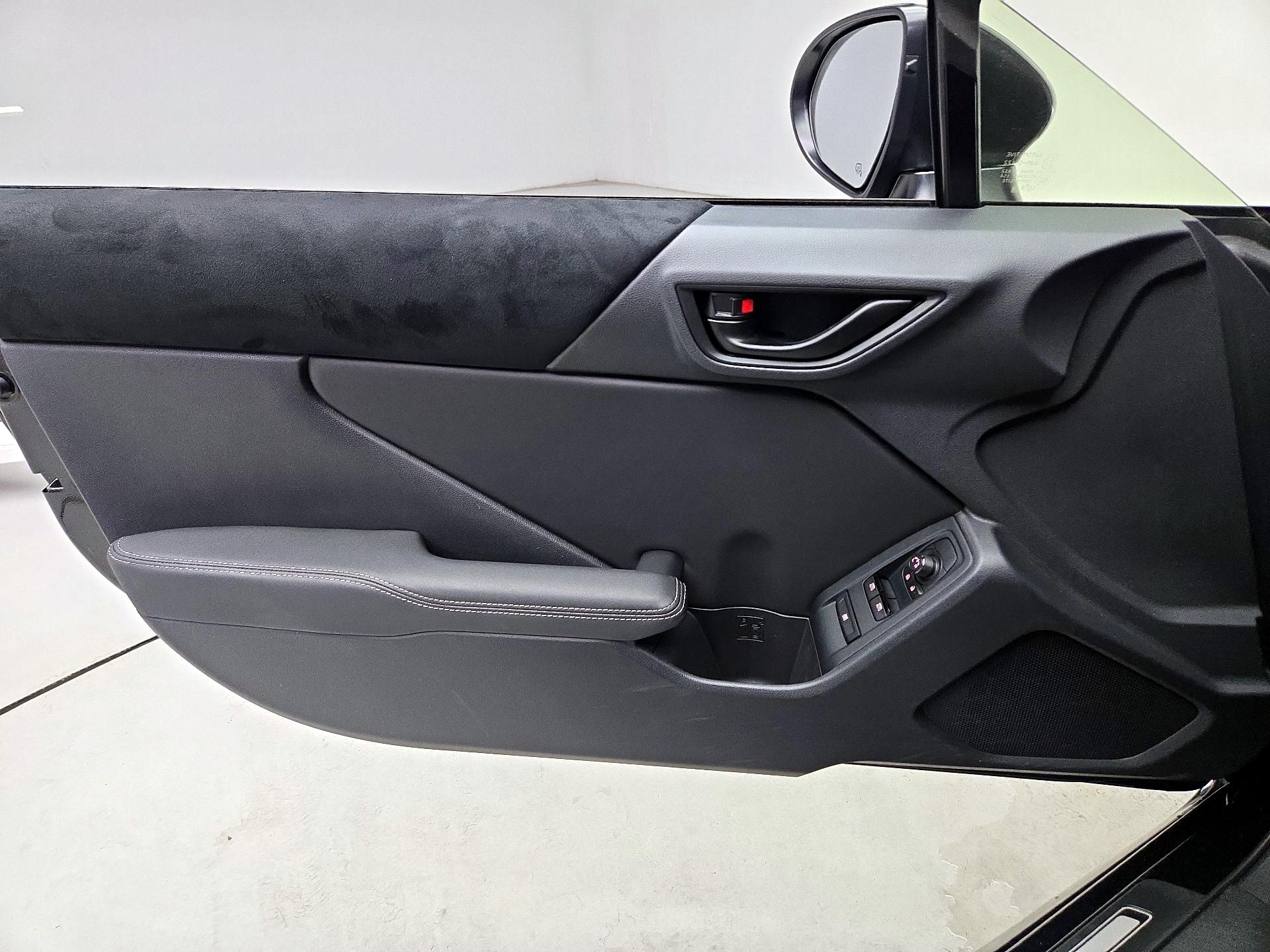 Thumbnail: 2023 Toyota GR86 - 12