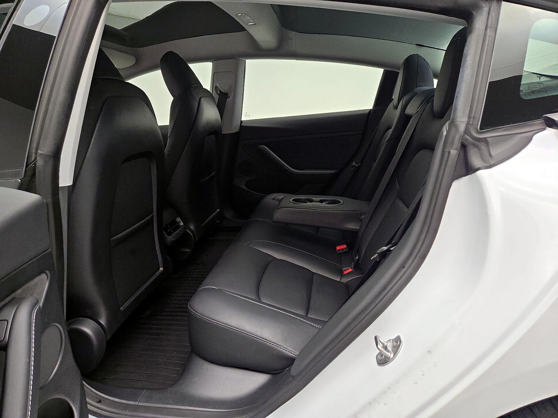 Thumbnail: 2023 Tesla Model 3 - 20