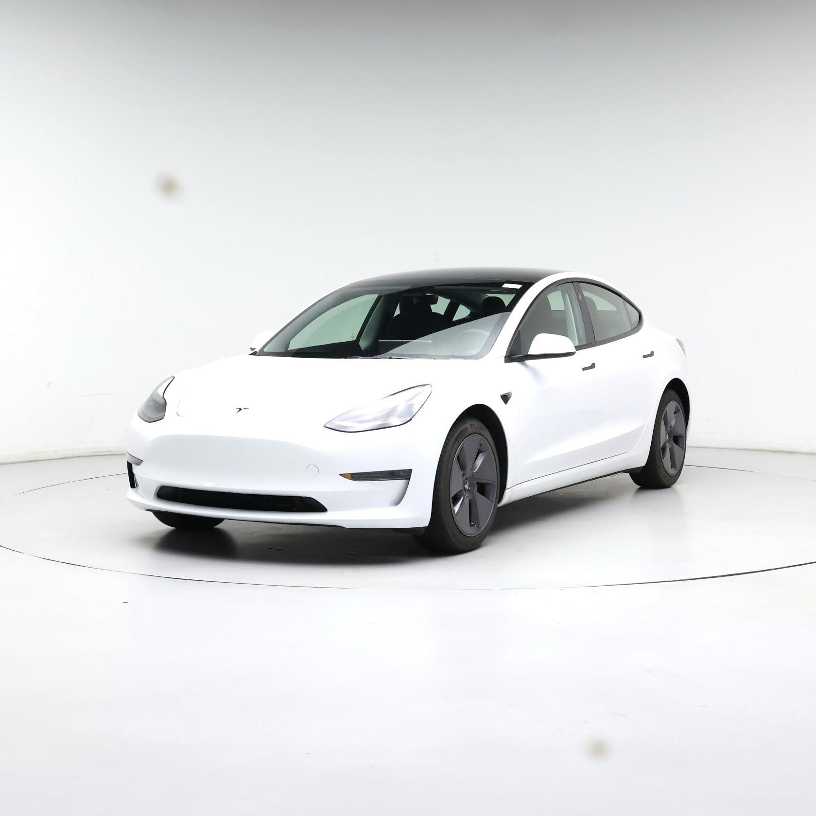 Thumbnail: 2023 Tesla Model 3 - 4