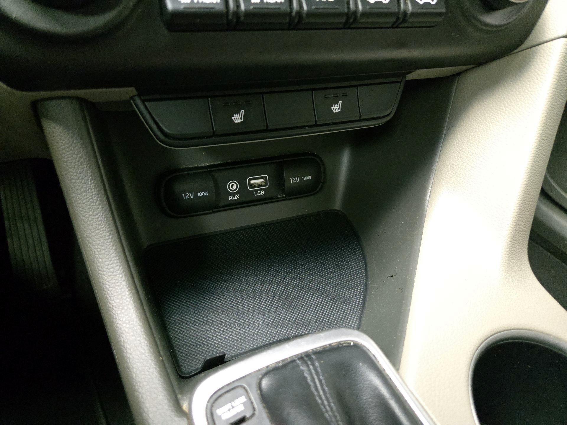 Thumbnail: 2017 Kia Sportage - 18