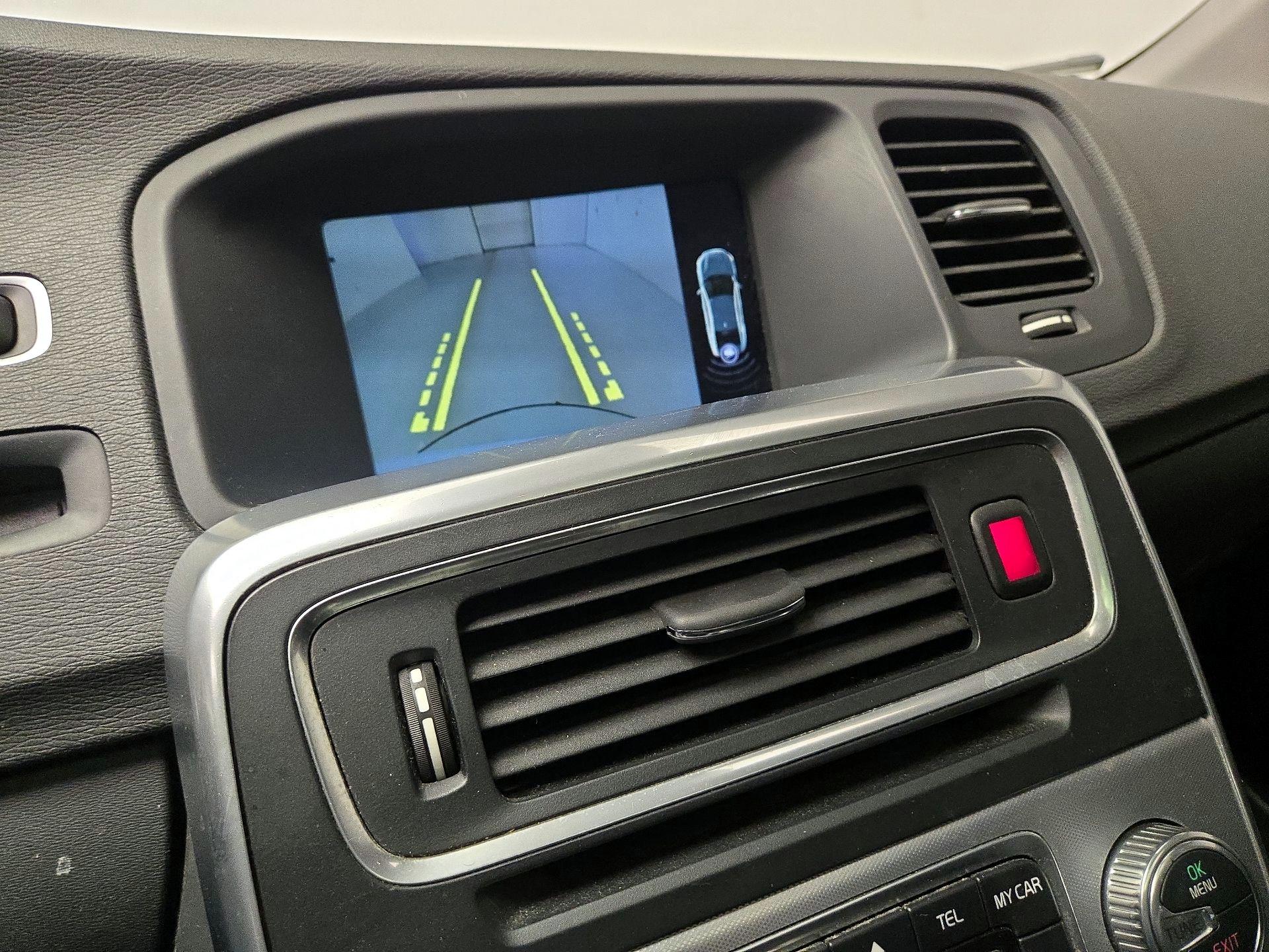 Thumbnail: 2017 Volvo S60 - 14