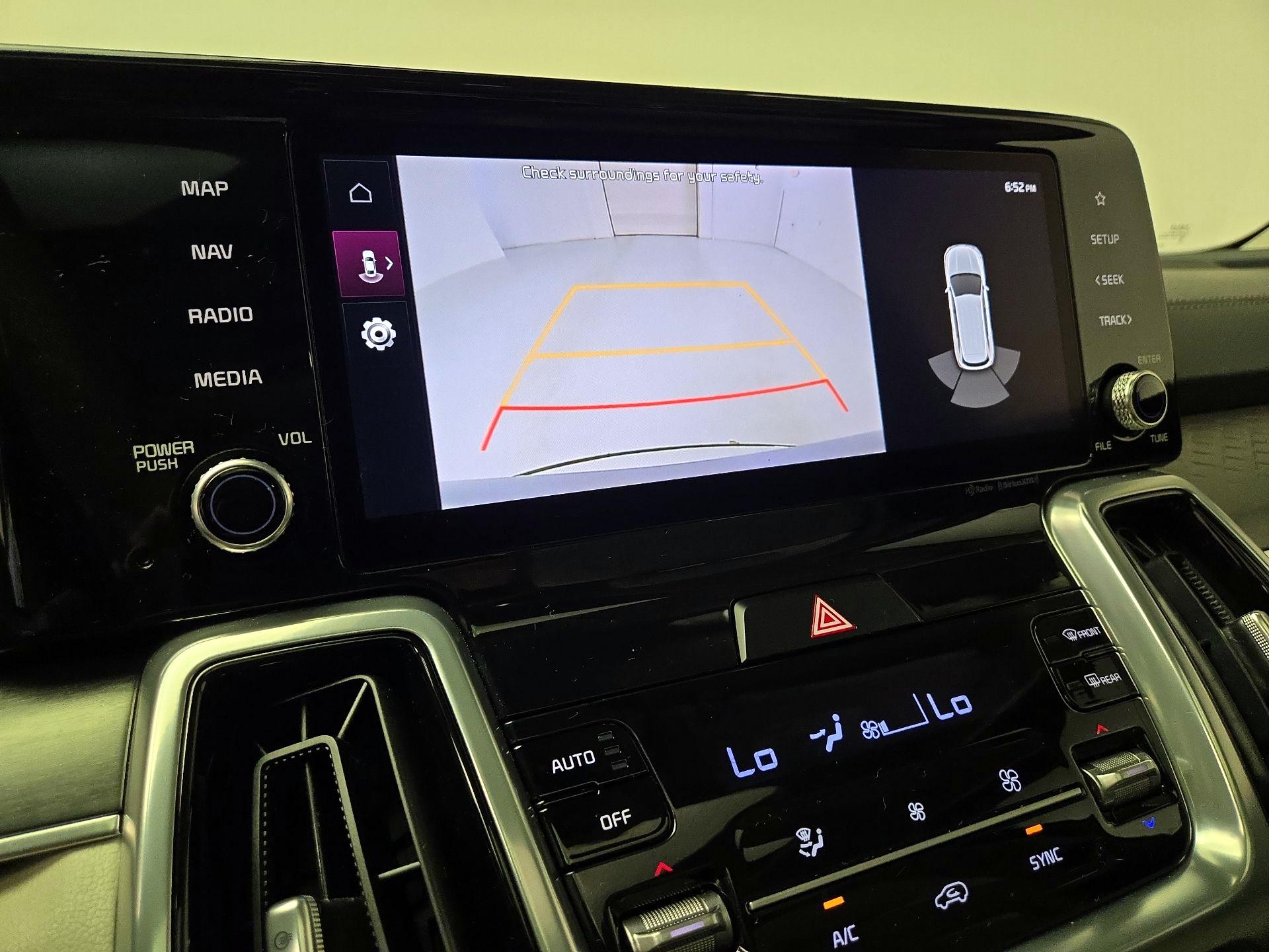 Thumbnail: 2023 Kia Sorento - 15