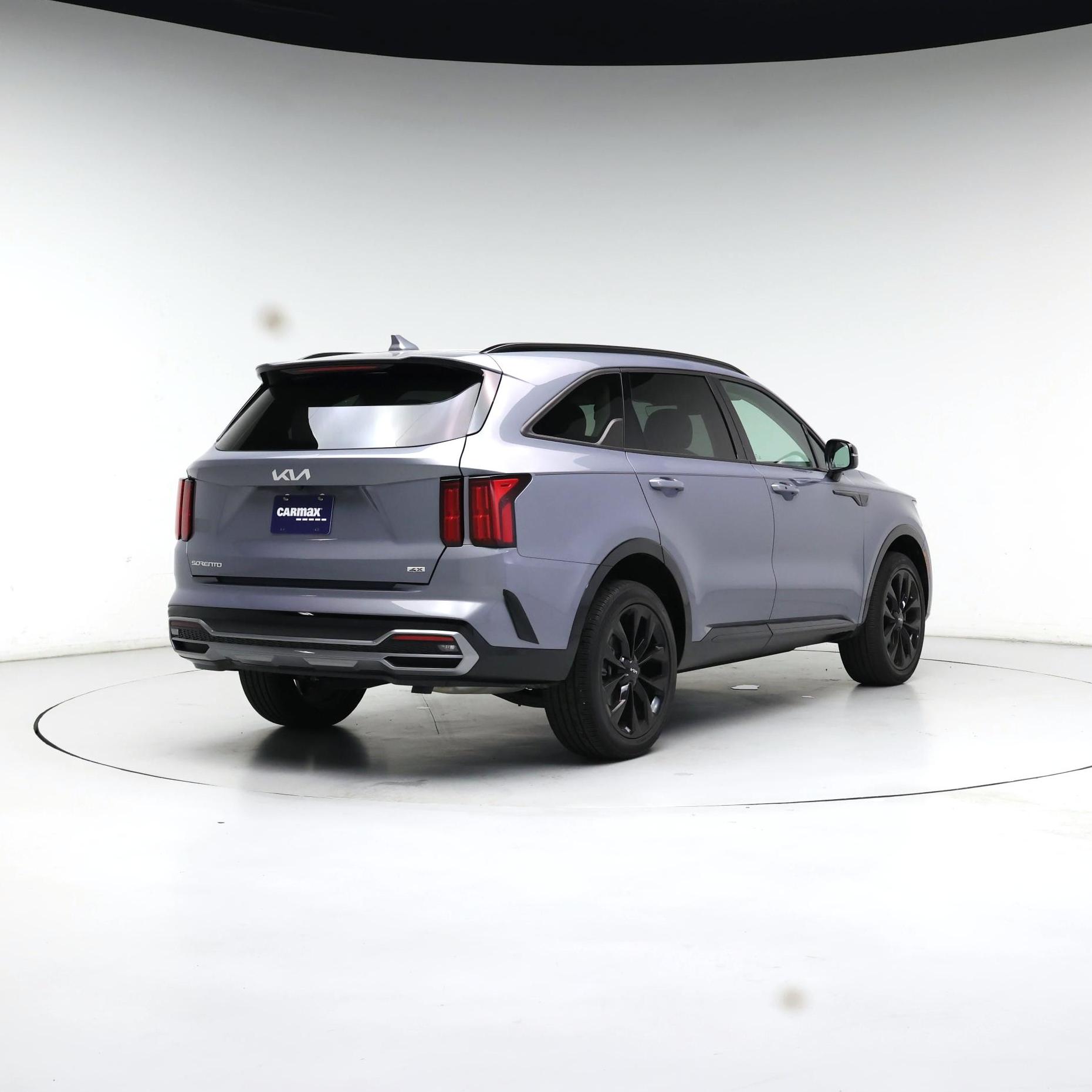 Thumbnail: 2023 Kia Sorento - 8