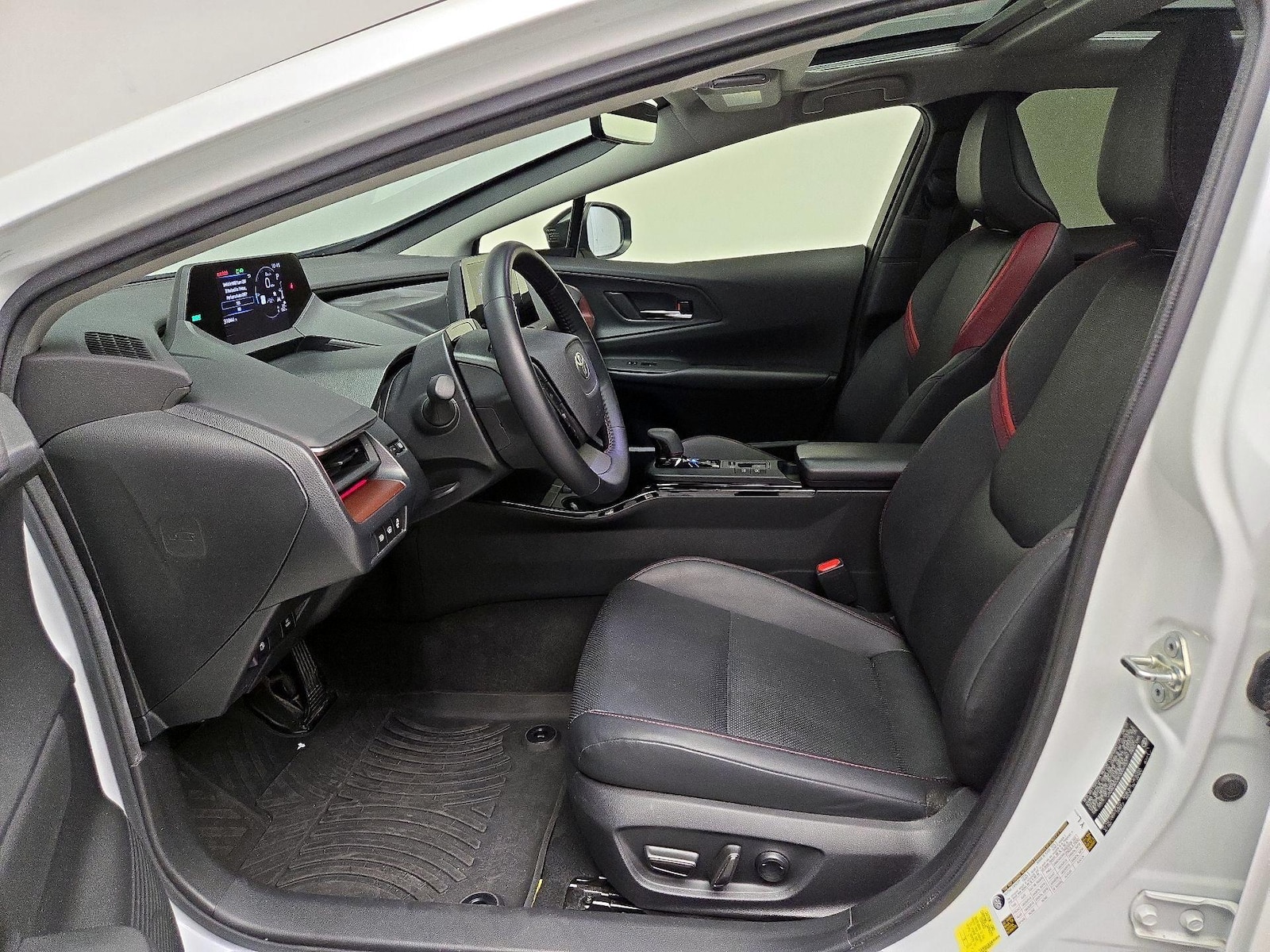 2023 Toyota Prius Prime XSE - Photo 12