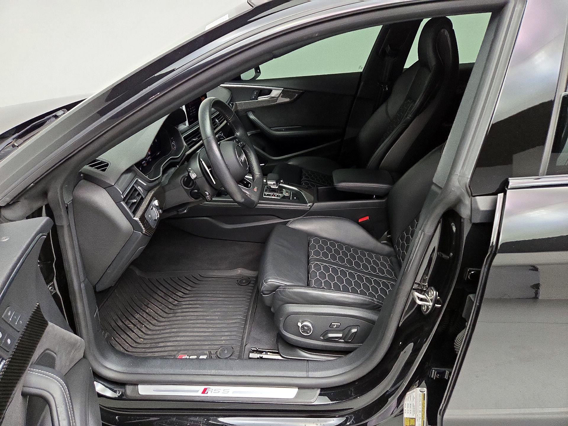 Thumbnail: 2019 Audi RS 5 - 11