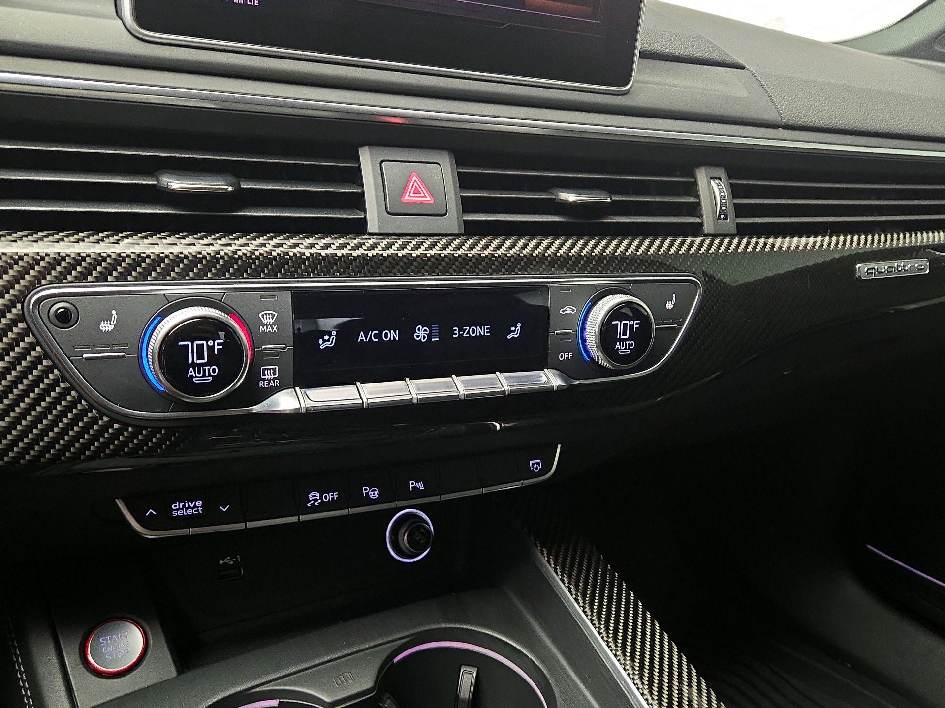 Thumbnail: 2019 Audi RS 5 - 16