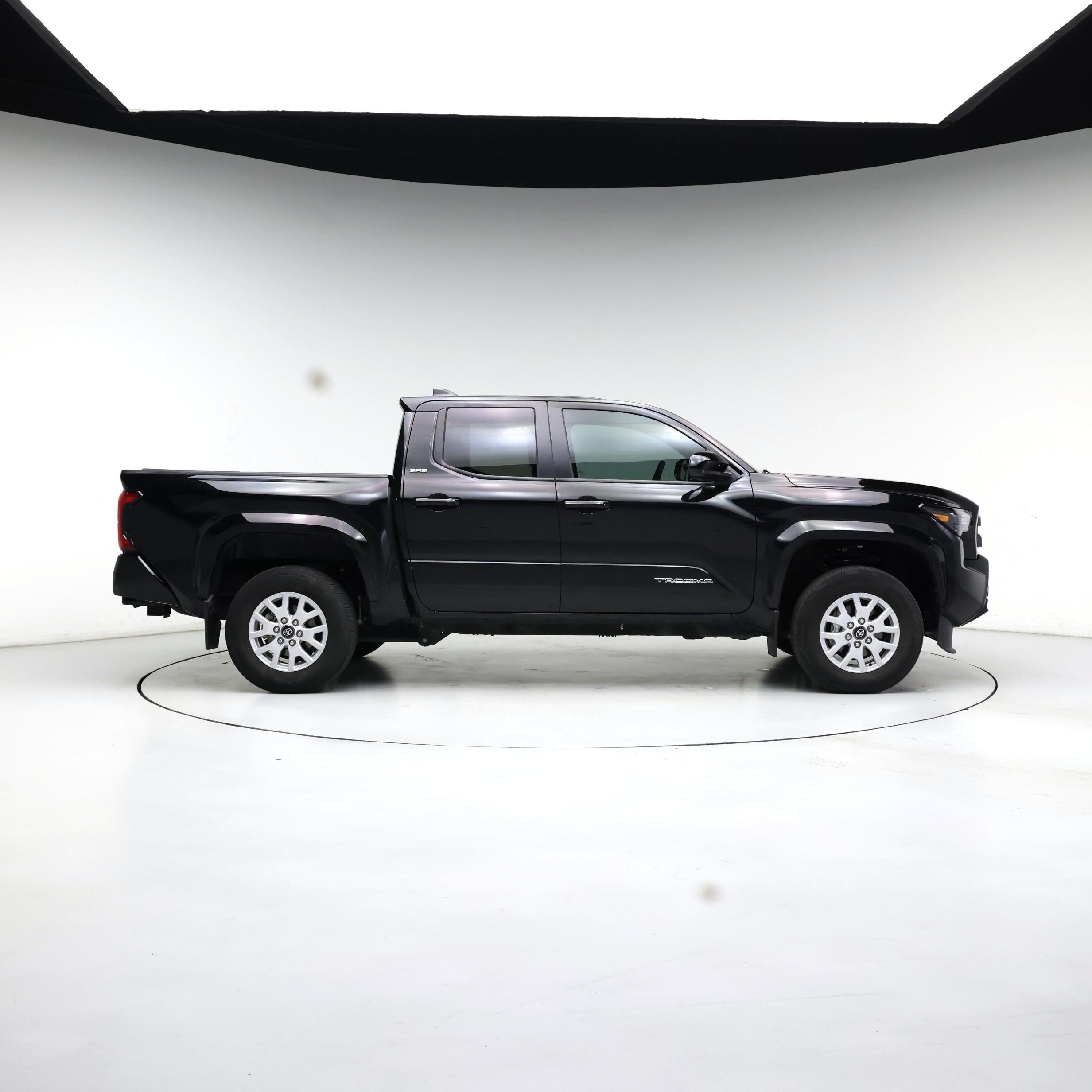 Thumbnail: 2024 Toyota Tacoma - 7