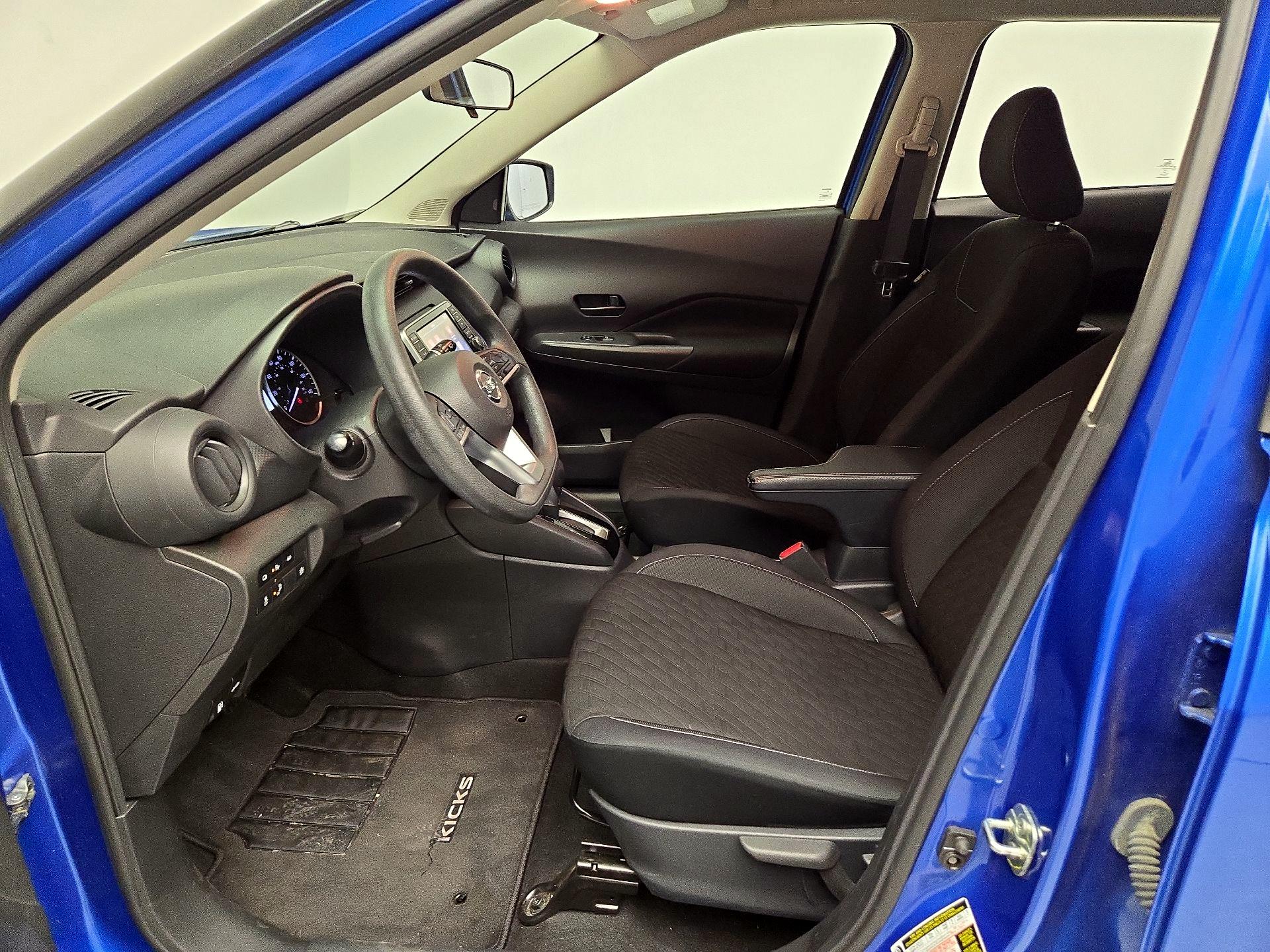 Thumbnail: 2021 Nissan Kicks - 11