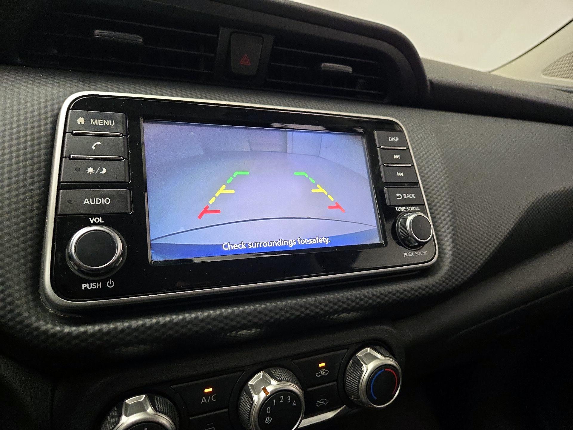 Thumbnail: 2021 Nissan Kicks - 14