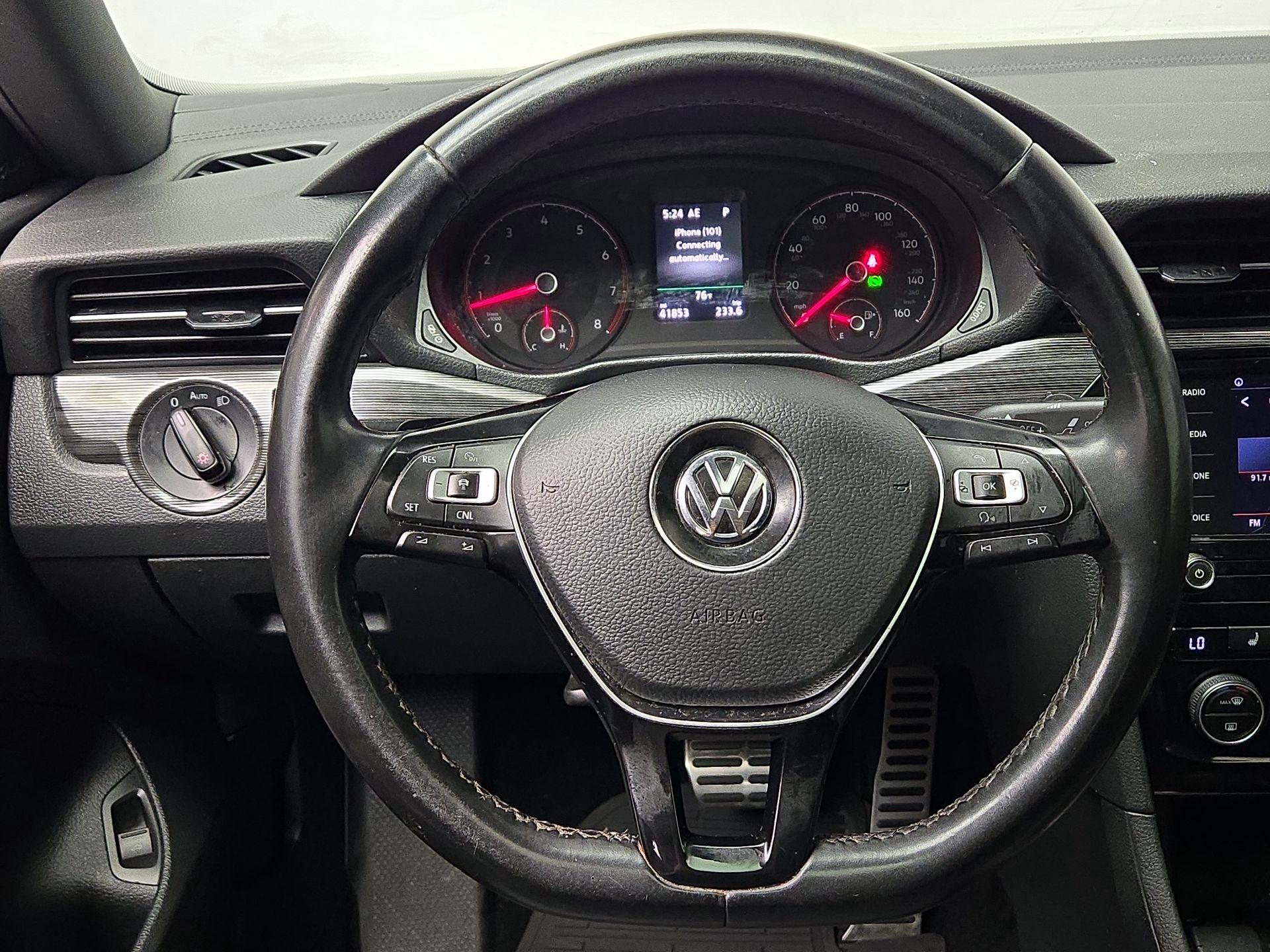 Thumbnail: 2021 Volkswagen Passat - 10