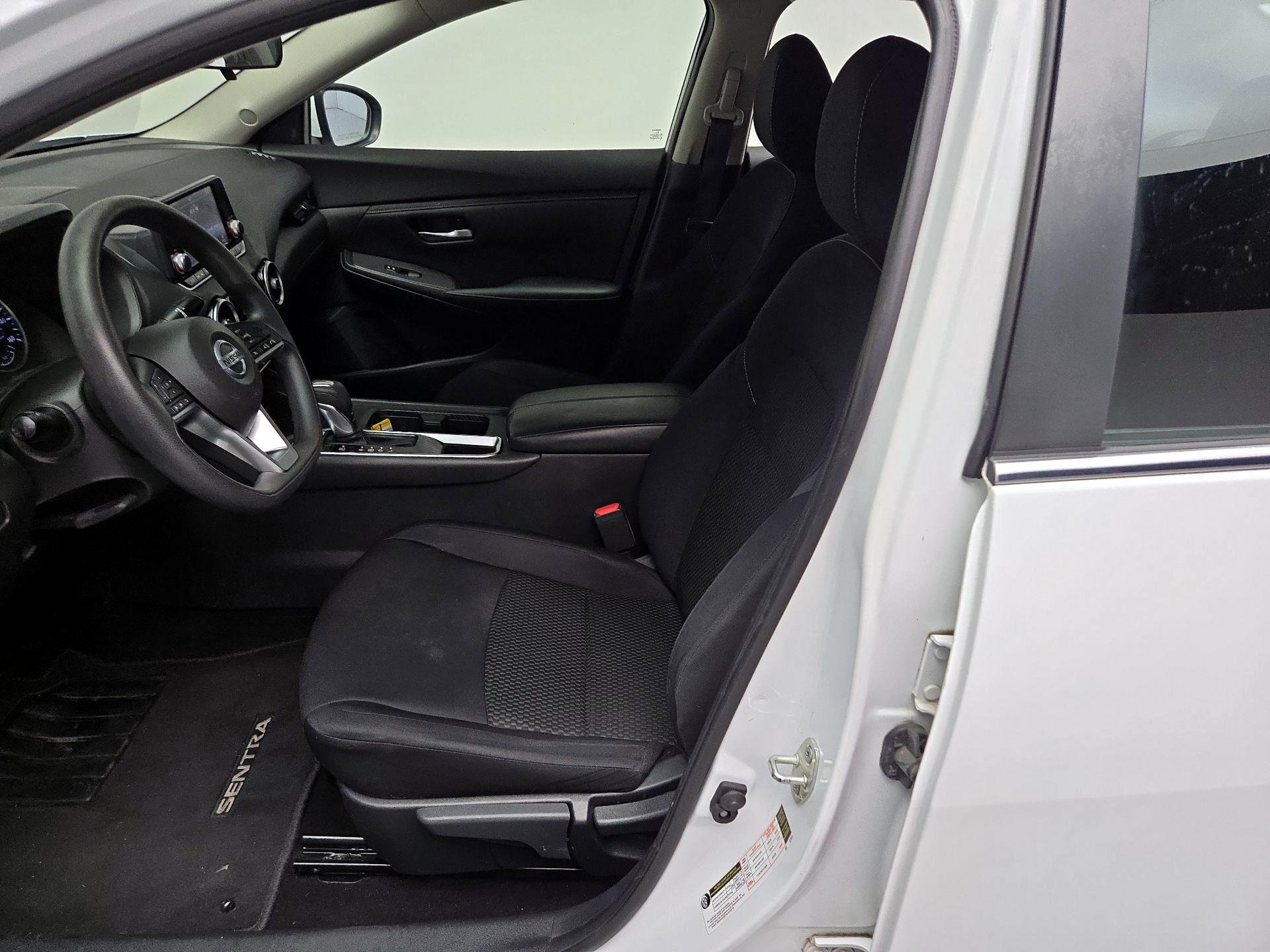 Thumbnail: 2020 Nissan Sentra - 11