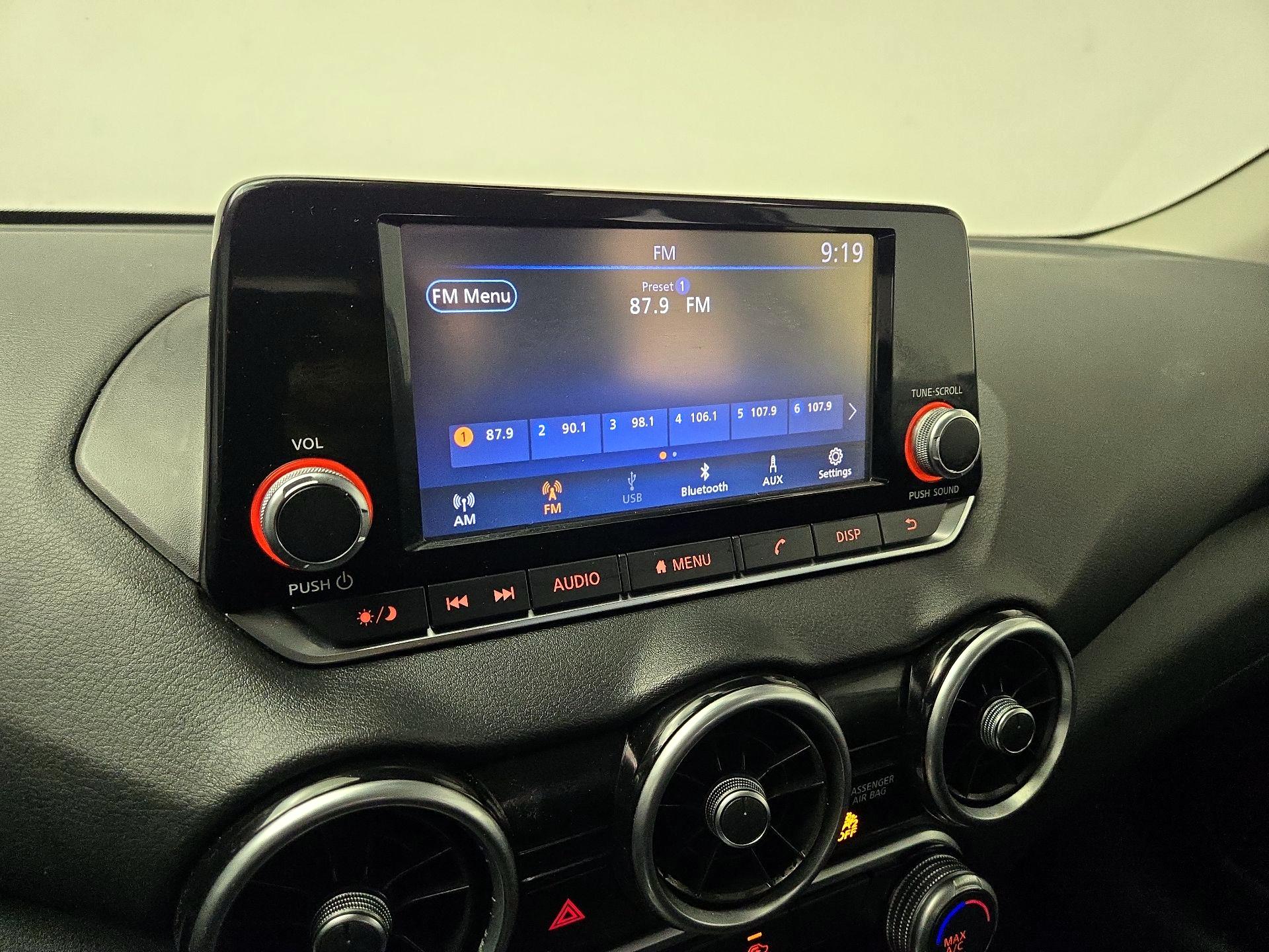 Thumbnail: 2020 Nissan Sentra - 15