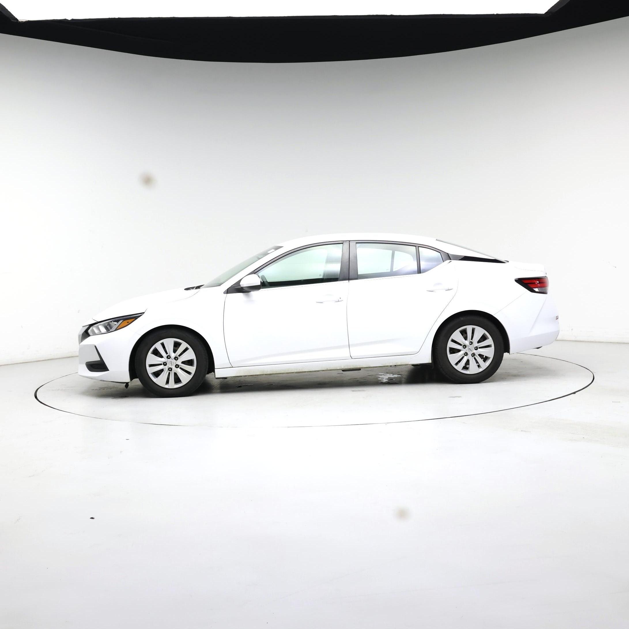 Thumbnail: 2020 Nissan Sentra - 3