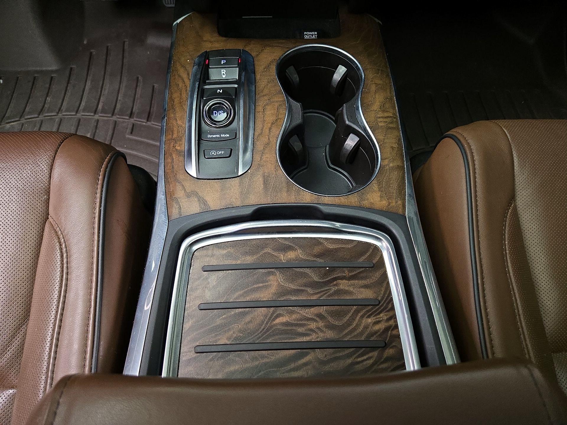 Thumbnail: 2019 Acura MDX - 18