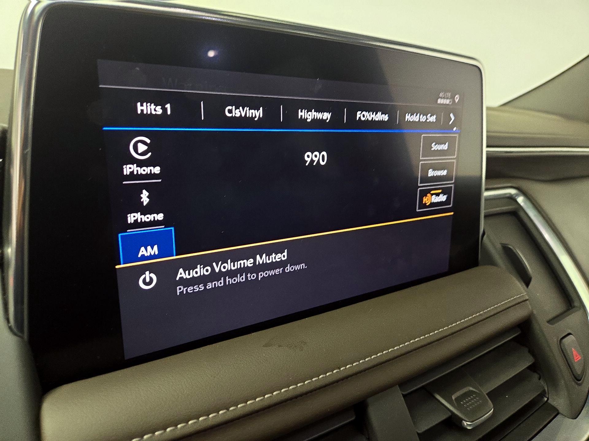 Thumbnail: 2021 Chevrolet Tahoe - 14