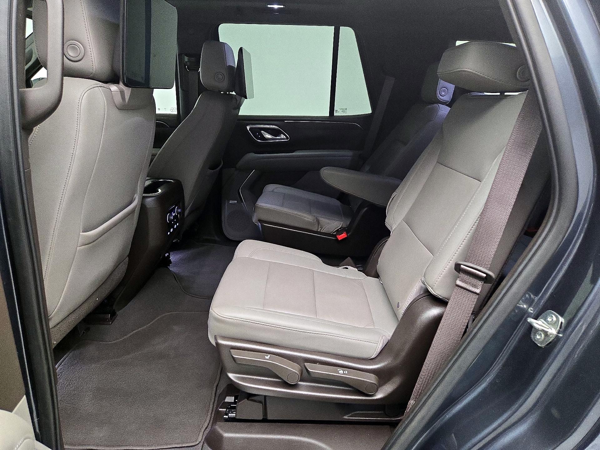 Thumbnail: 2021 Chevrolet Tahoe - 19