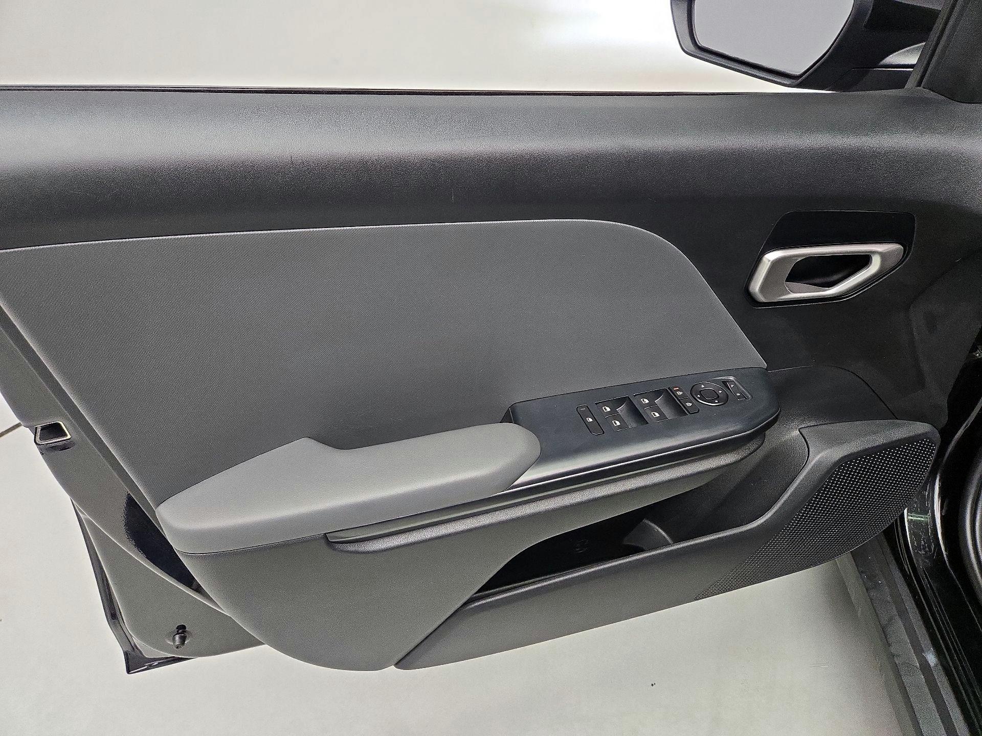 Thumbnail: 2025 Kia K4 - 12