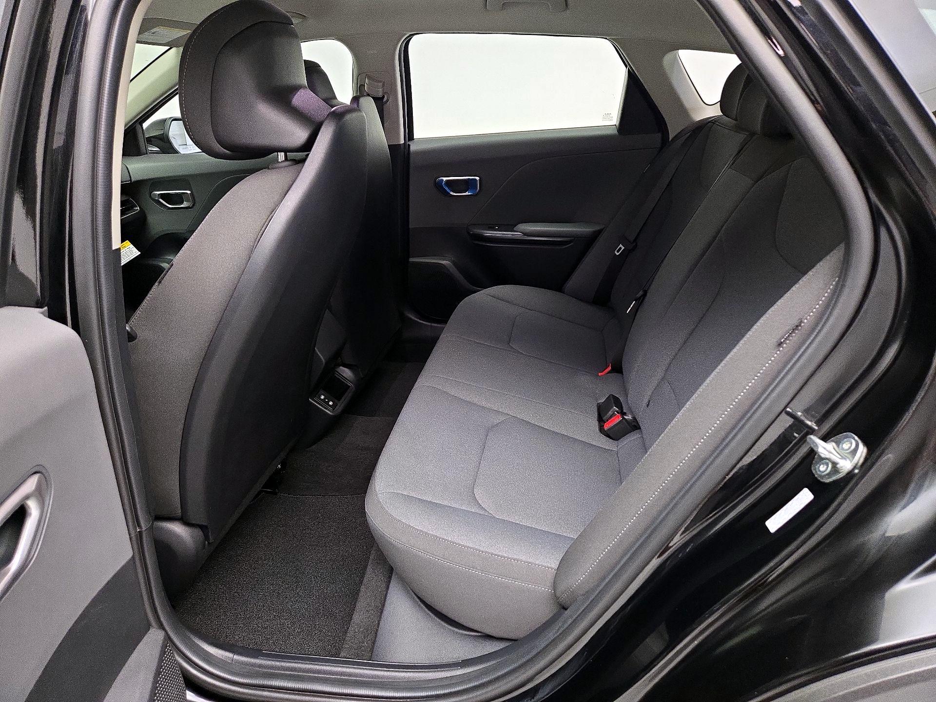 Thumbnail: 2025 Kia K4 - 19