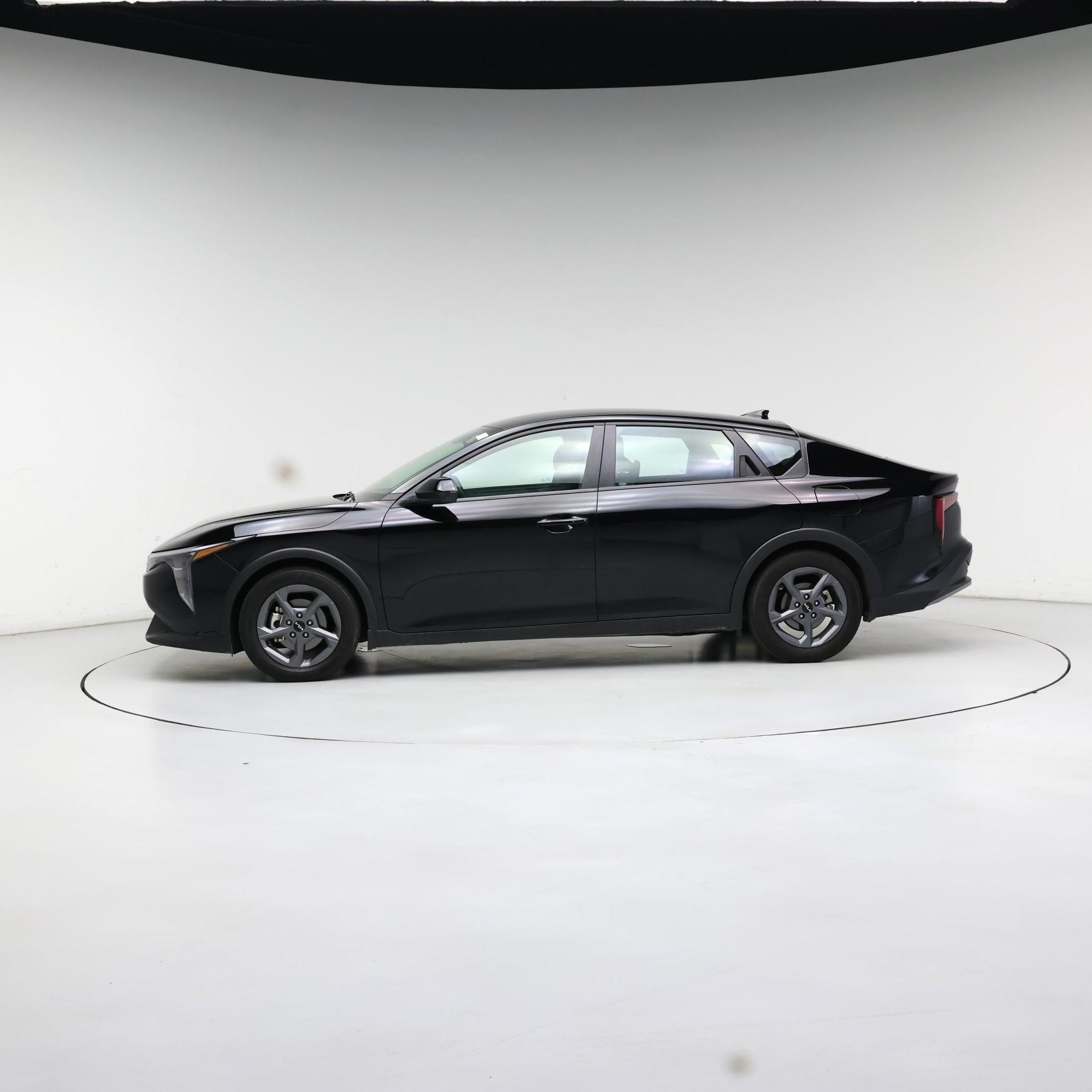 Thumbnail: 2025 Kia K4 - 3