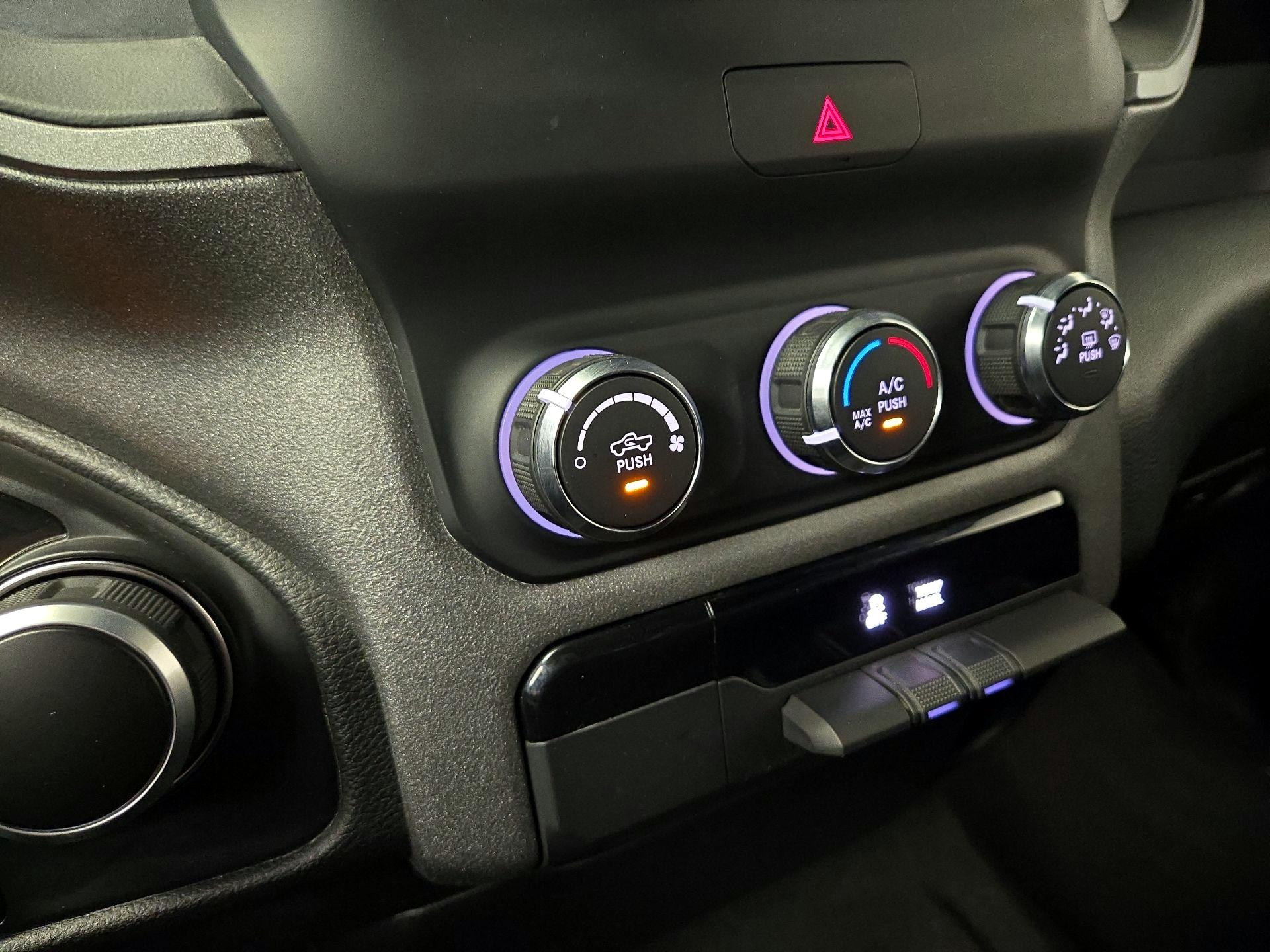Thumbnail: 2024 RAM 1500 - 16
