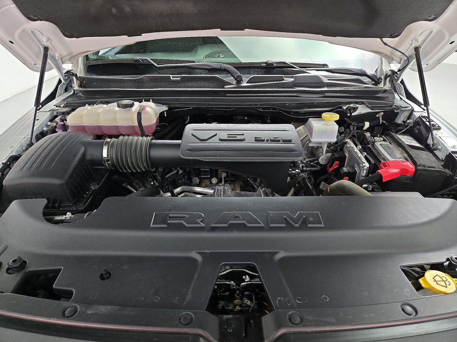 2024 RAM Ram 1500 Pickup Tradesman - Photo 22