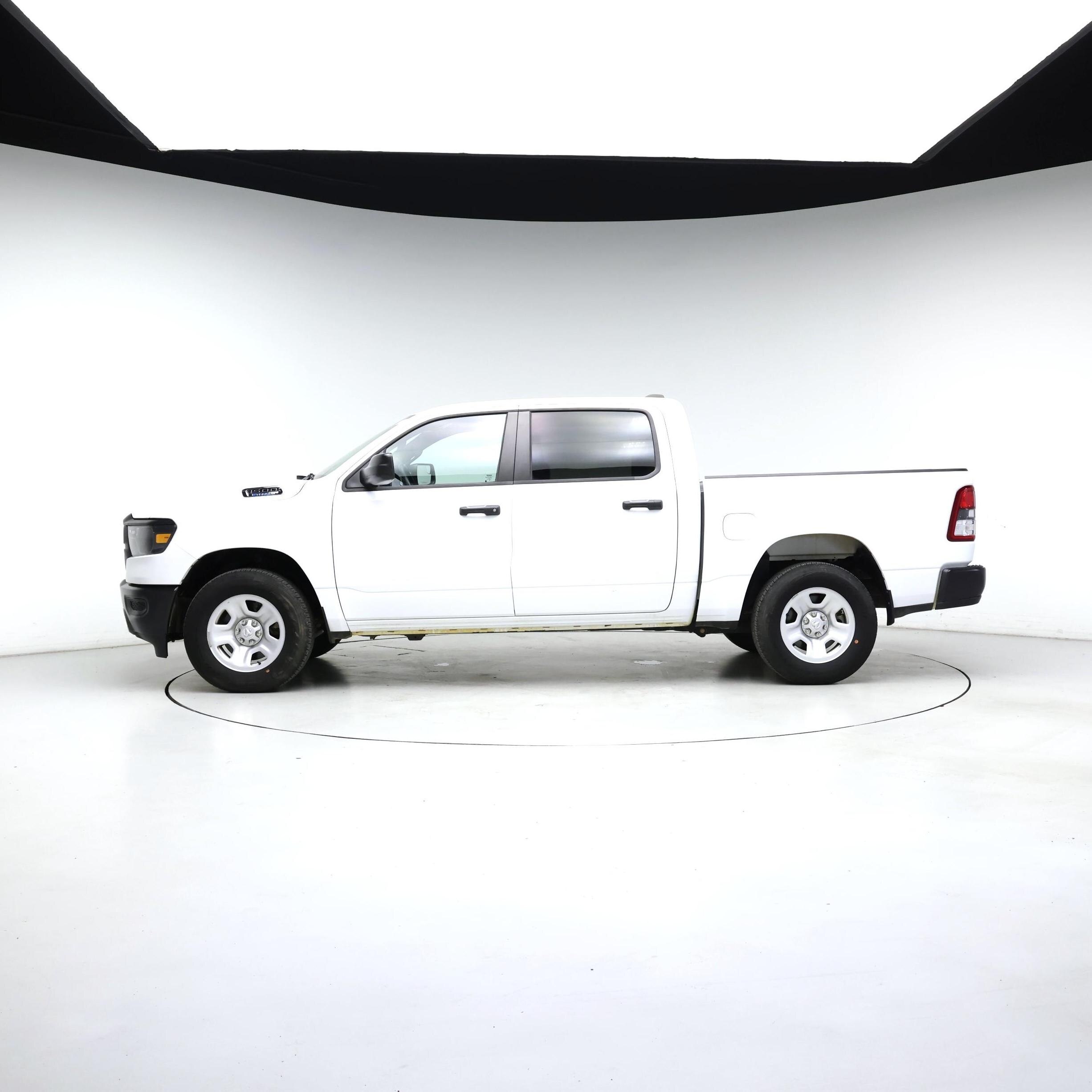 Thumbnail: 2024 RAM 1500 - 3