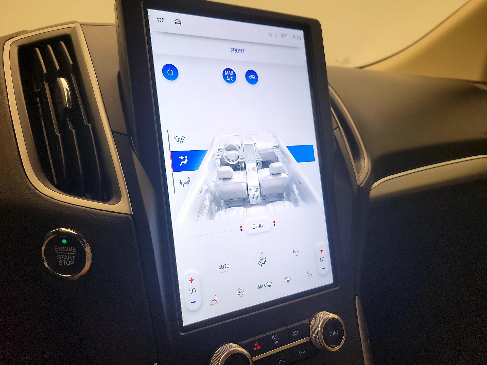 Thumbnail: 2022 Ford Edge - 16