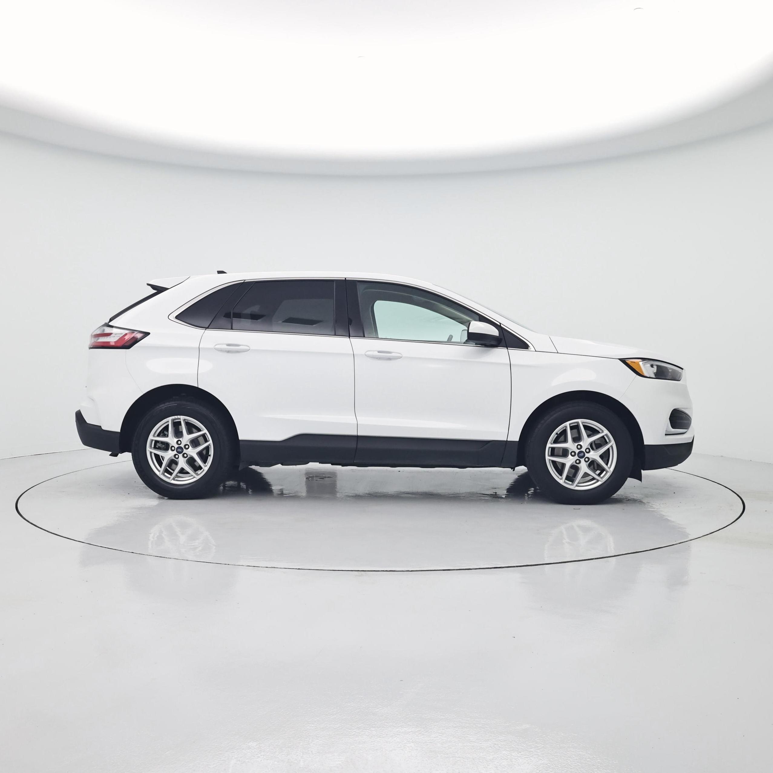 Thumbnail: 2022 Ford Edge - 7