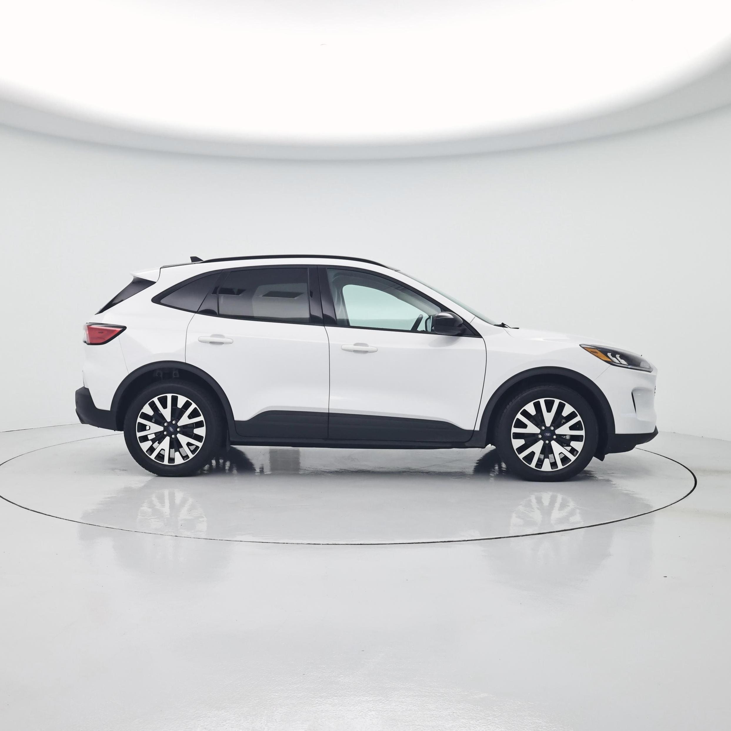 Thumbnail: 2020 Ford Escape - 7