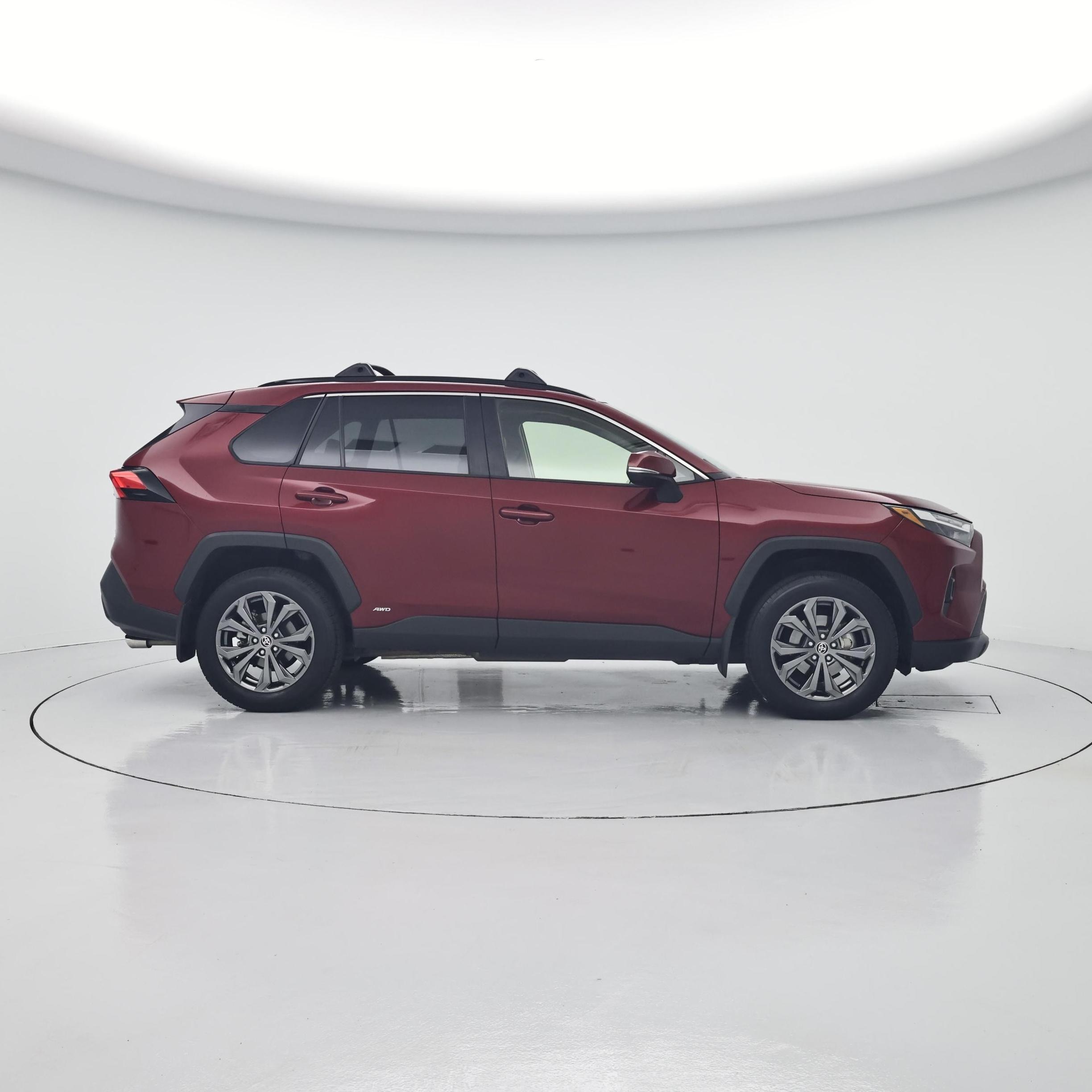 Thumbnail: 2023 Toyota RAV4 - 7