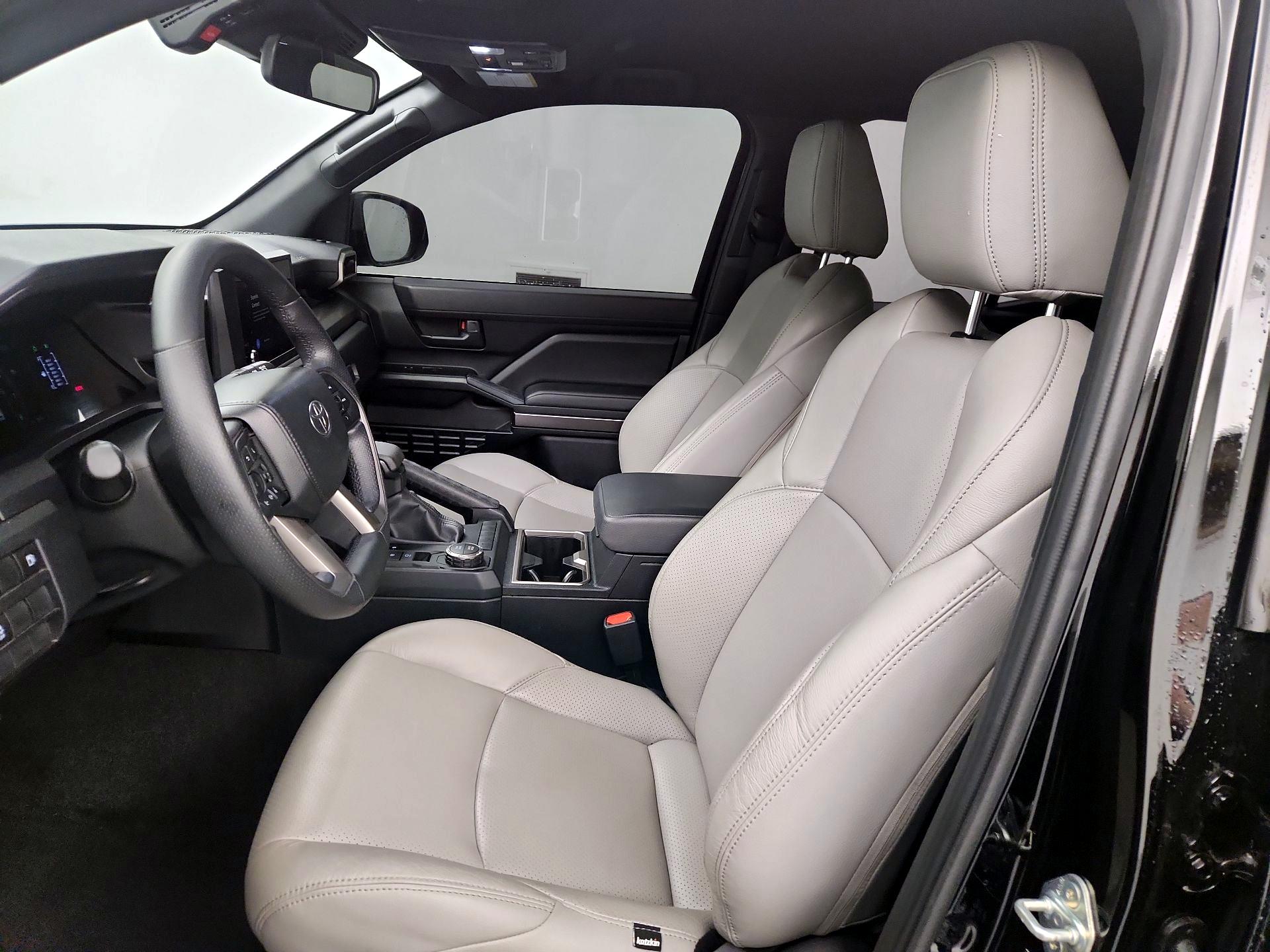 Thumbnail: 2025 Toyota 4Runner - 11