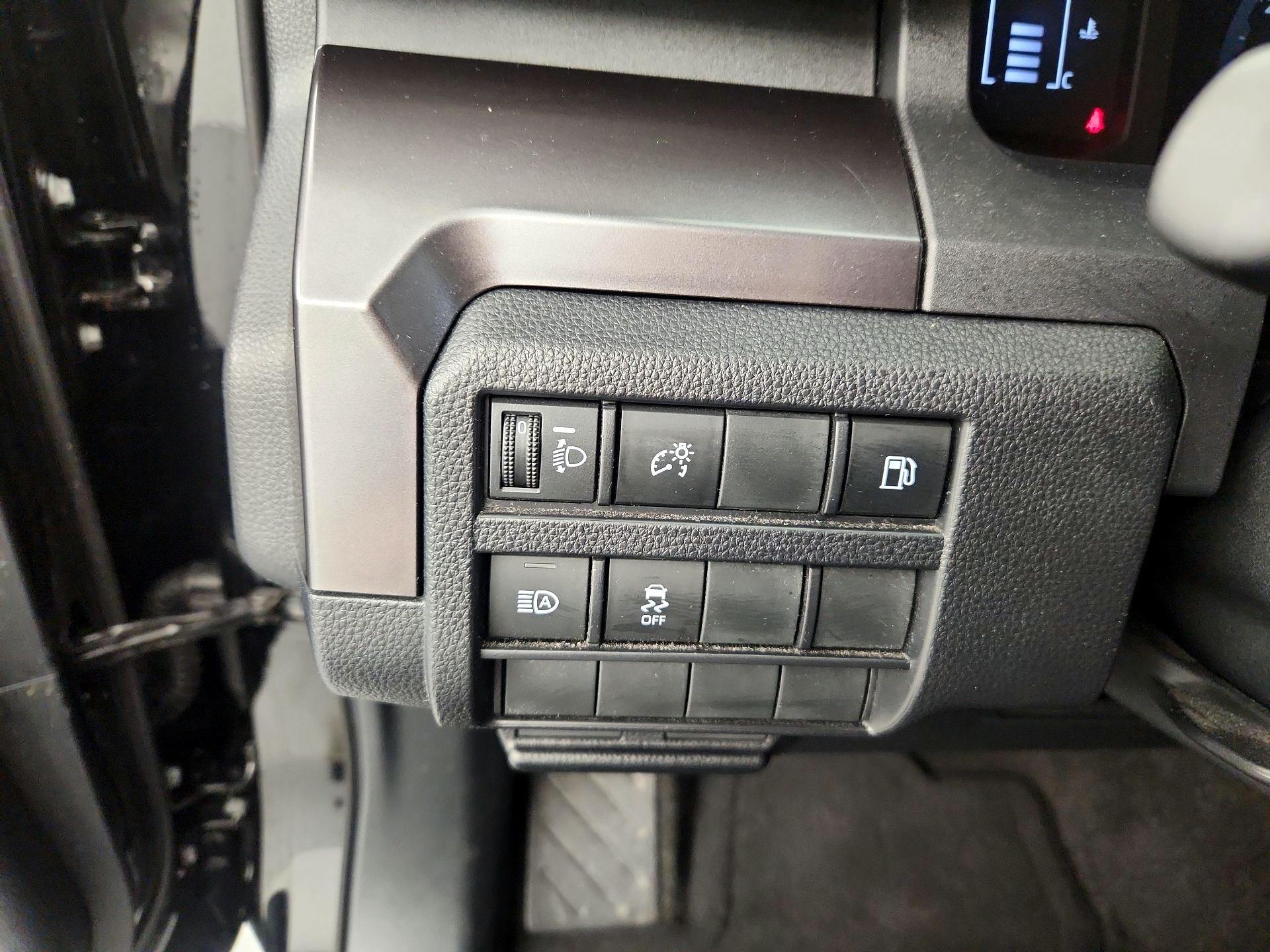 Thumbnail: 2025 Toyota 4Runner - 13