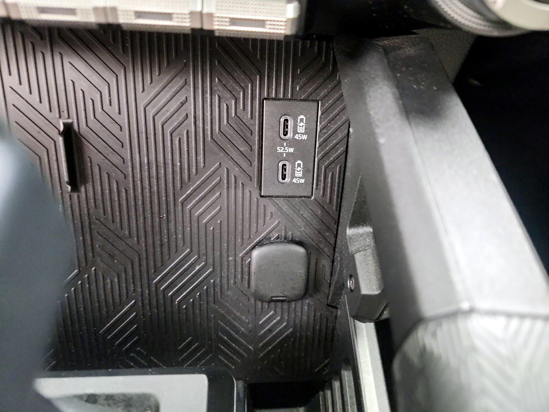 Thumbnail: 2025 Toyota 4Runner - 18