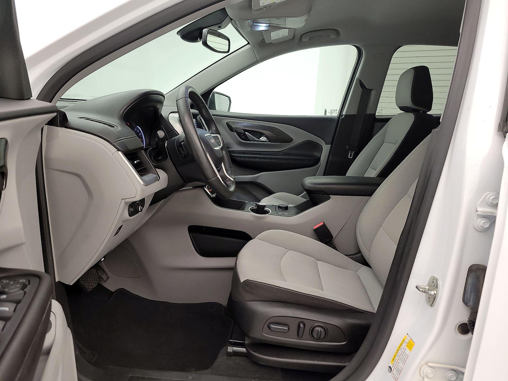 Thumbnail: 2022 GMC Terrain - 11