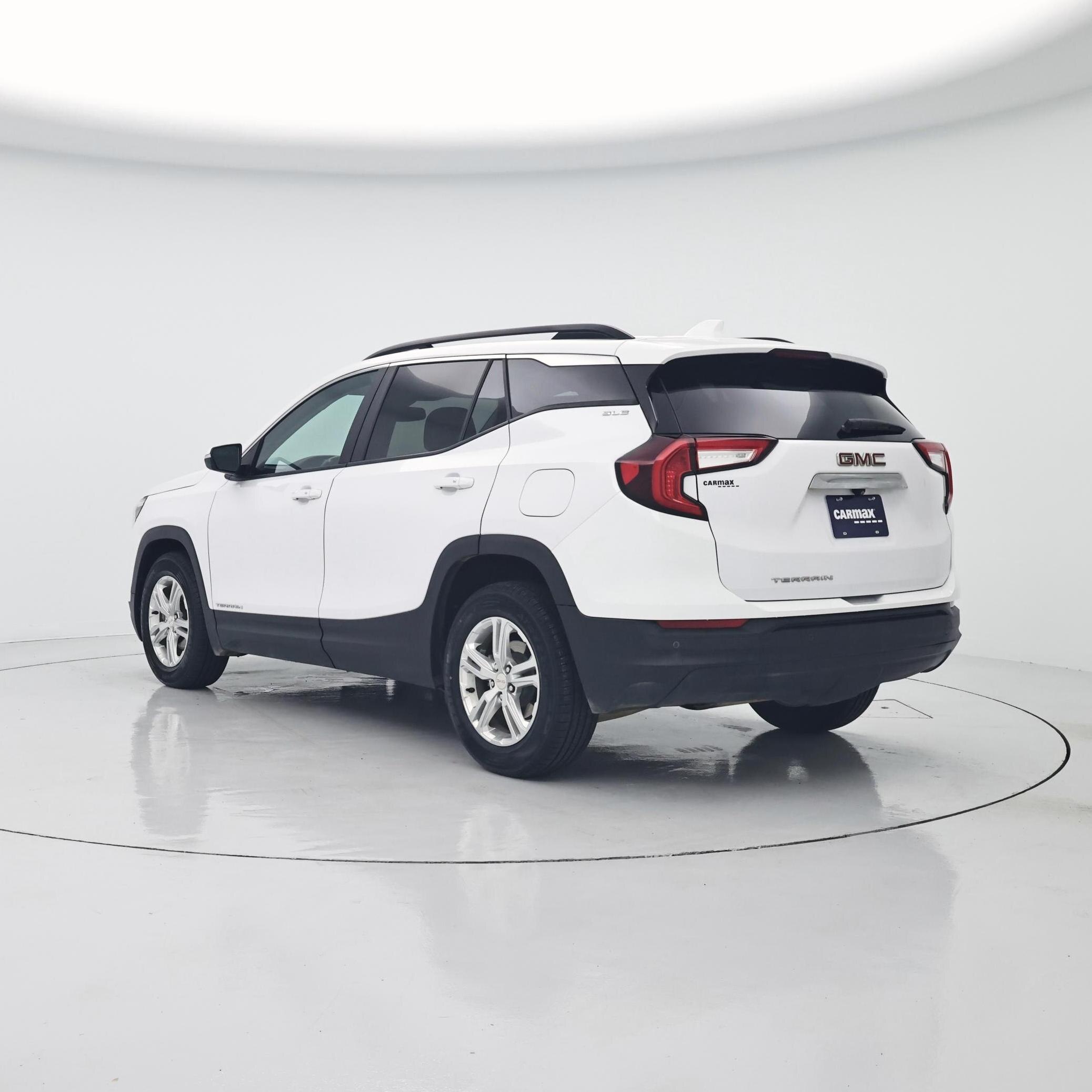Thumbnail: 2022 GMC Terrain - 2