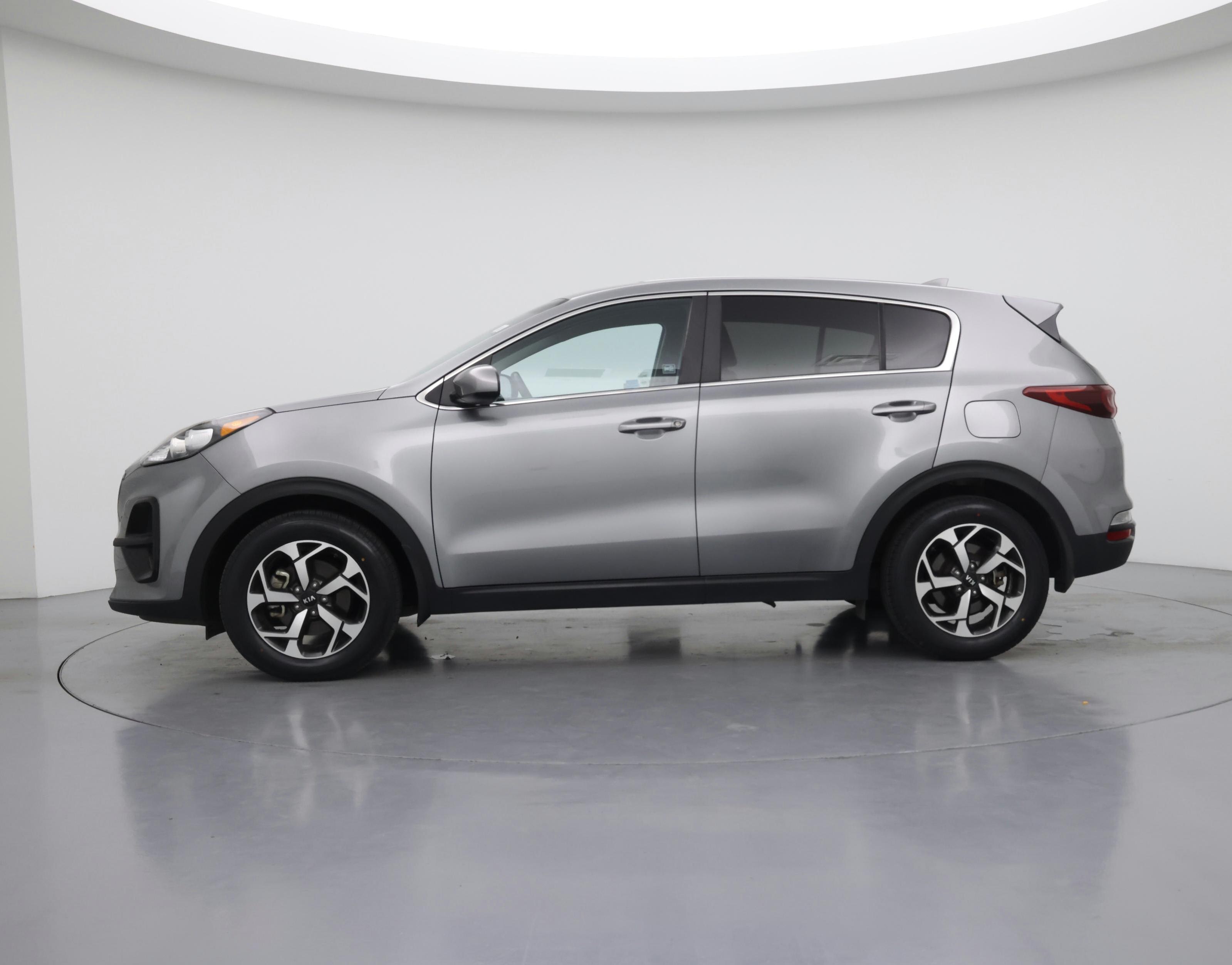 Thumbnail: 2022 Kia Sportage - 3