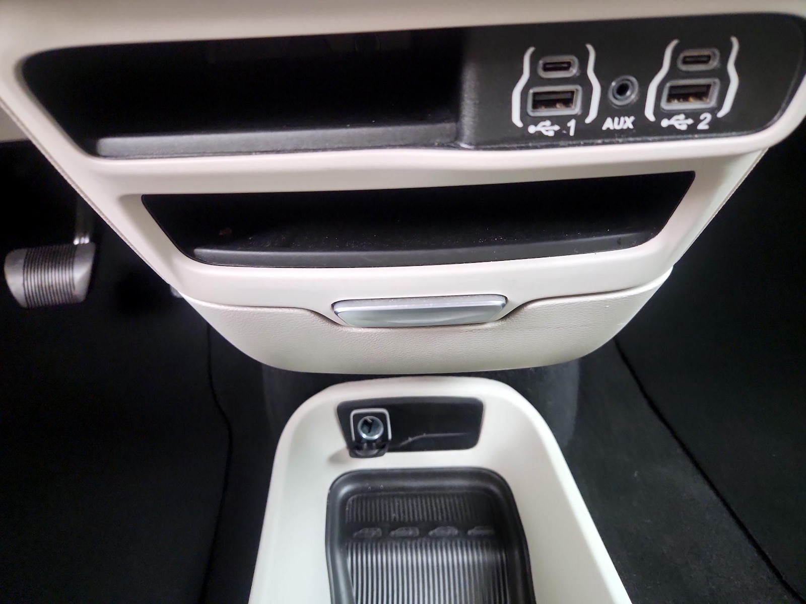 2023 Chrysler Pacifica Touring L - Photo 19