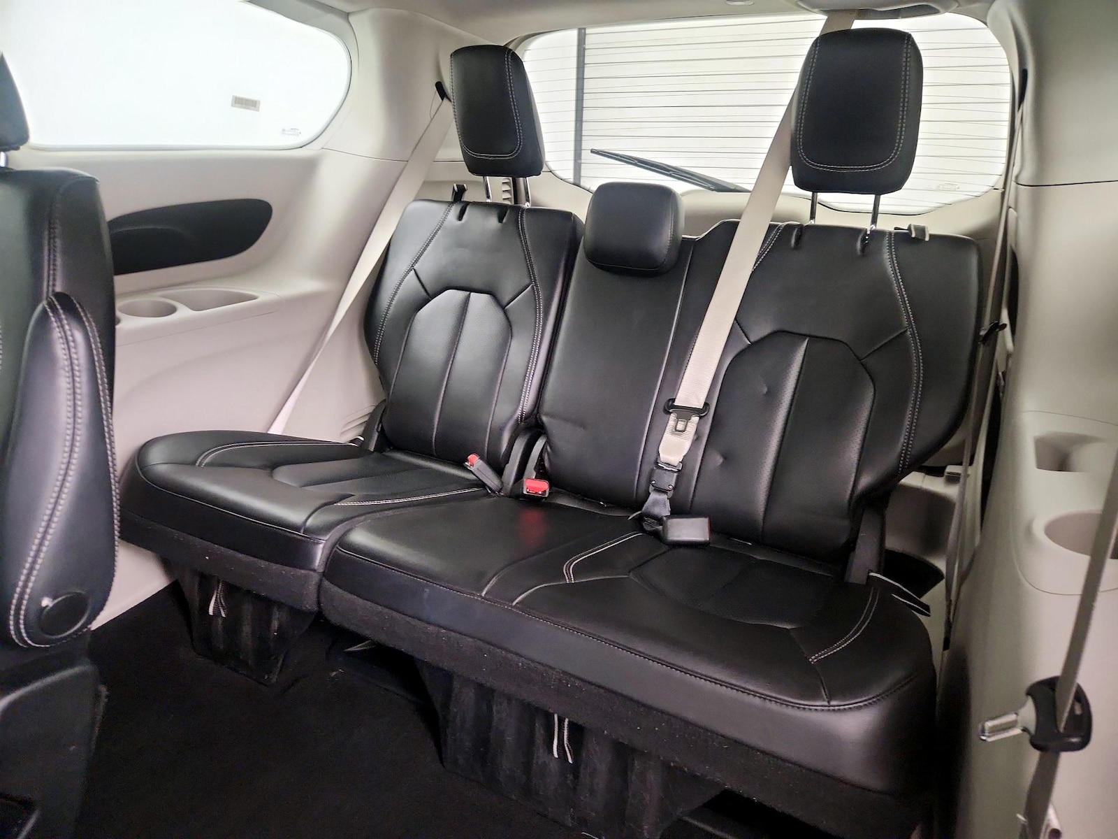 2023 Chrysler Pacifica Touring L - Photo 21