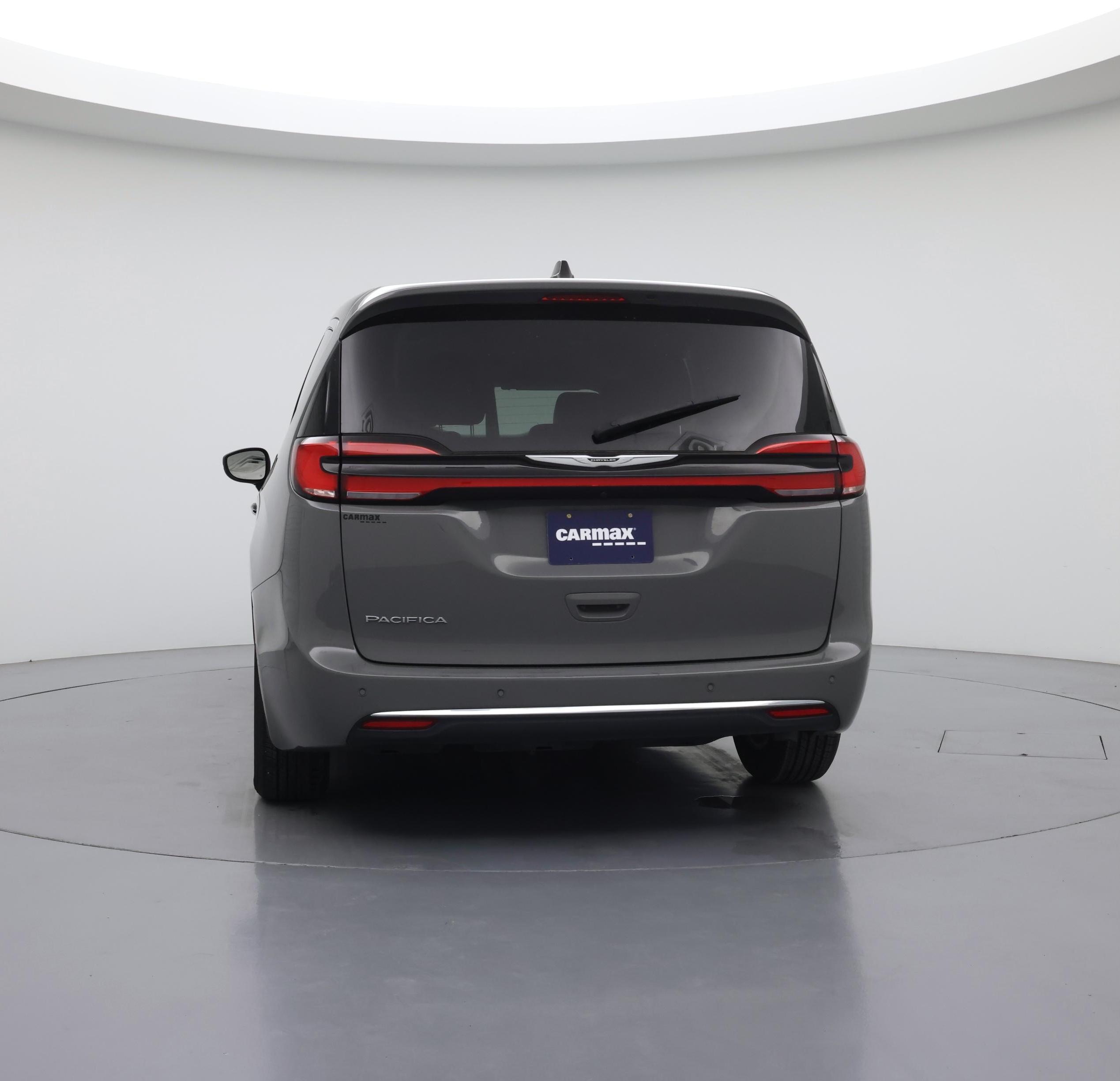 Thumbnail: 2023 Chrysler Pacifica - 6