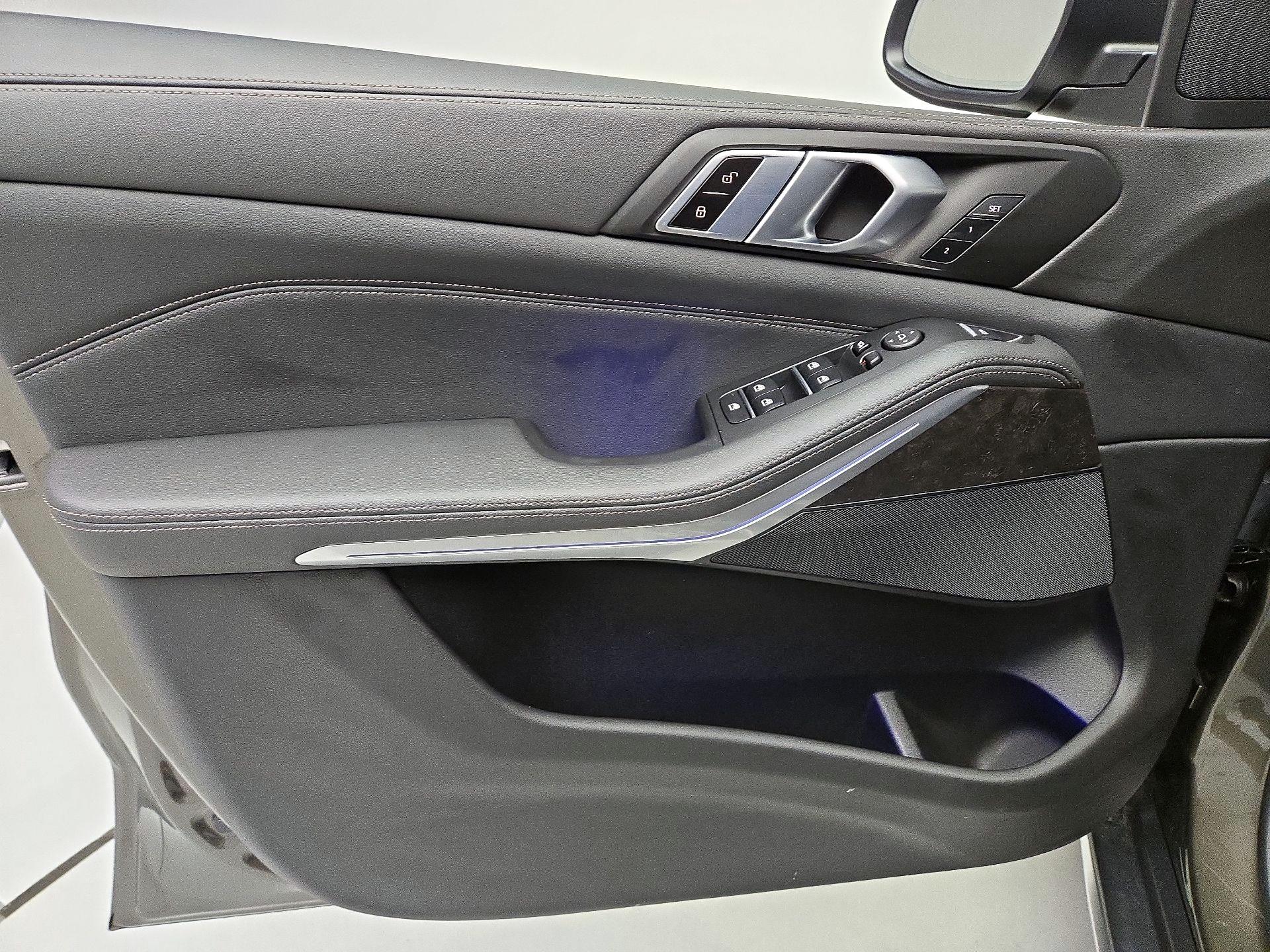 Thumbnail: 2024 BMW X5 - 12