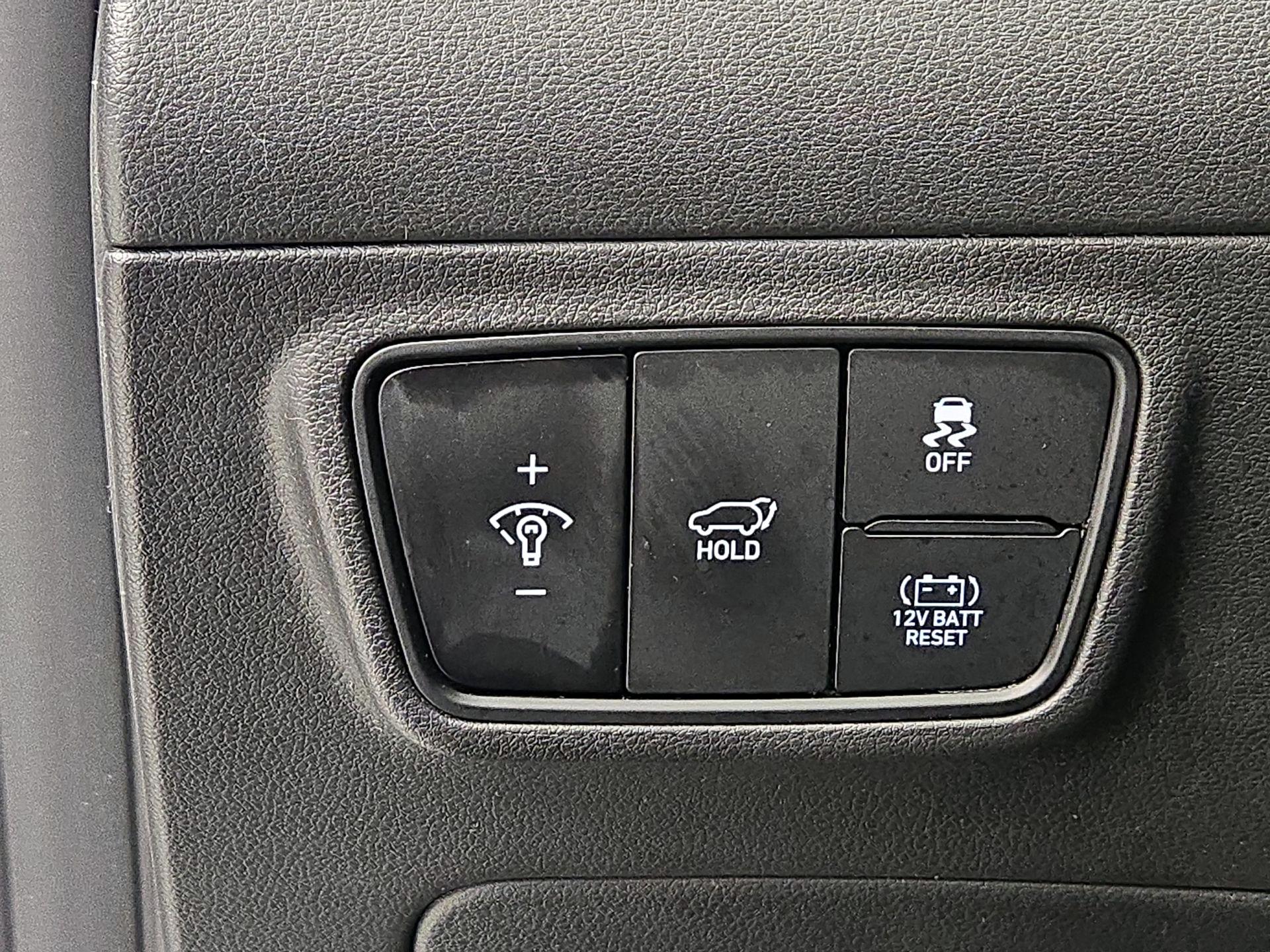 Thumbnail: 2022 Hyundai Tucson - 13