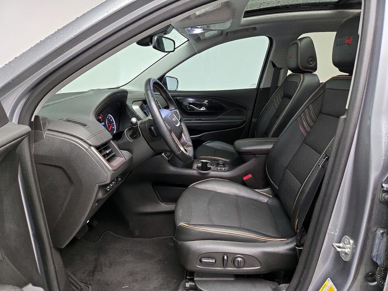 2024 GMC Terrain AT4 - Photo 12