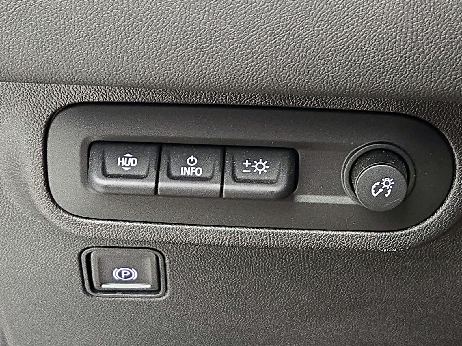 2024 GMC Terrain AT4 - Photo 14