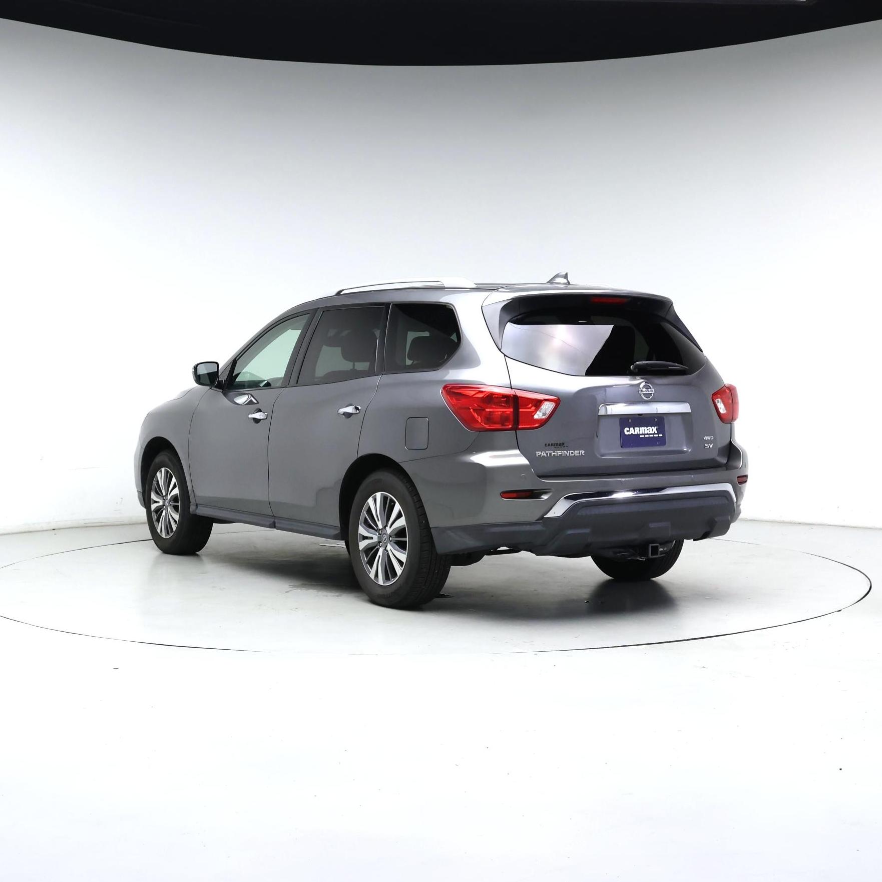 Thumbnail: 2019 Nissan Pathfinder - 2