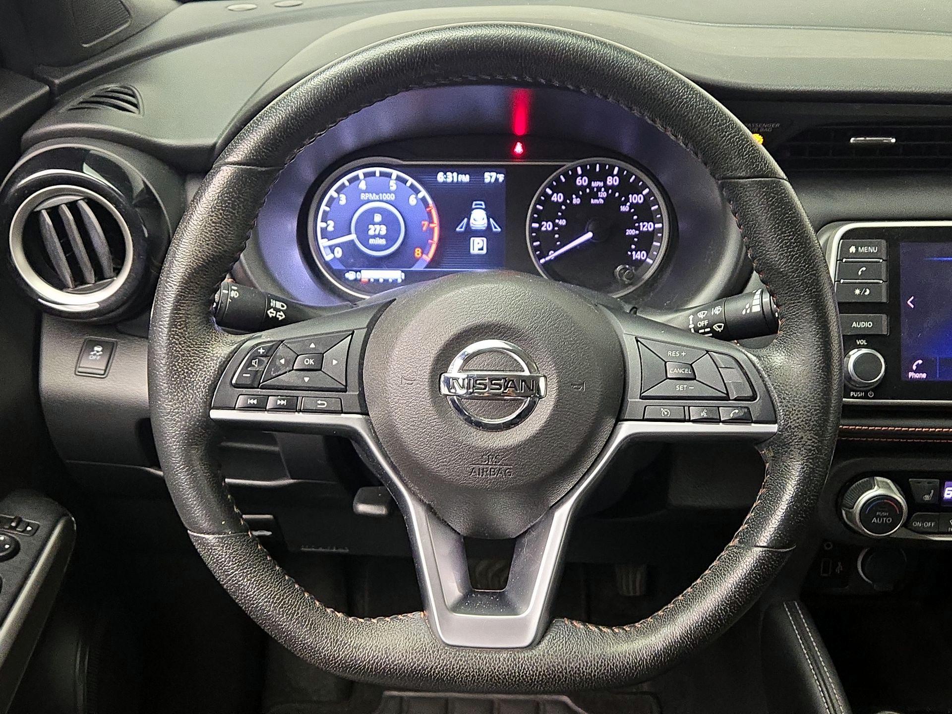 Thumbnail: 2018 Nissan Kicks - 10